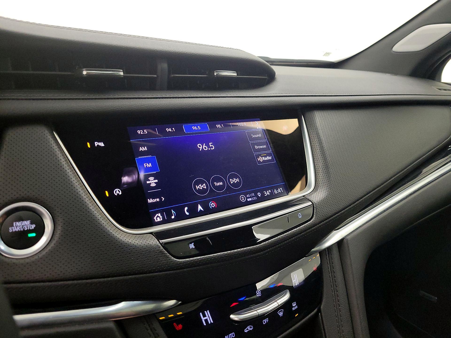 Thumbnail: 2025 Cadillac XT5 - 15