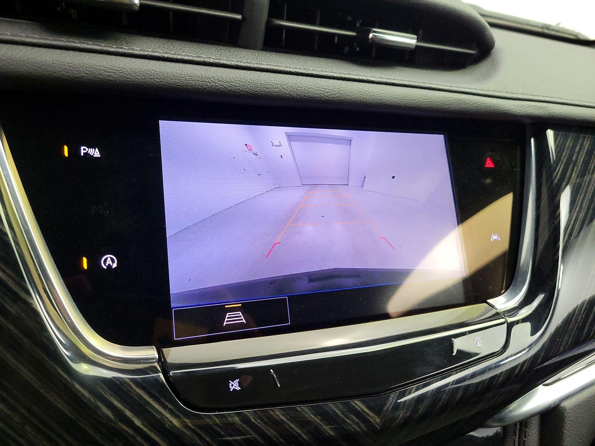 Thumbnail: 2025 Cadillac XT6 - 15