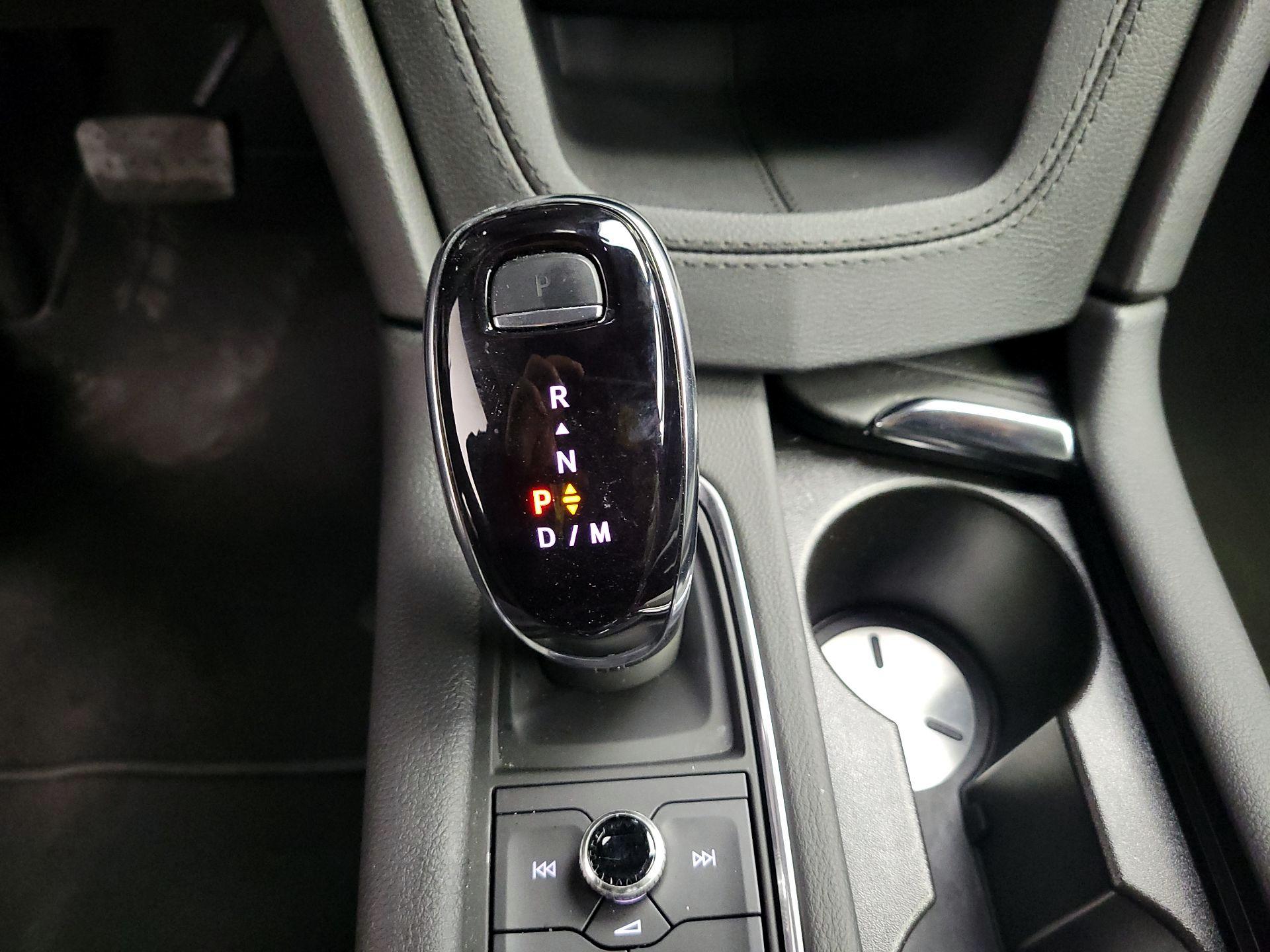 Thumbnail: 2025 Cadillac XT6 - 18