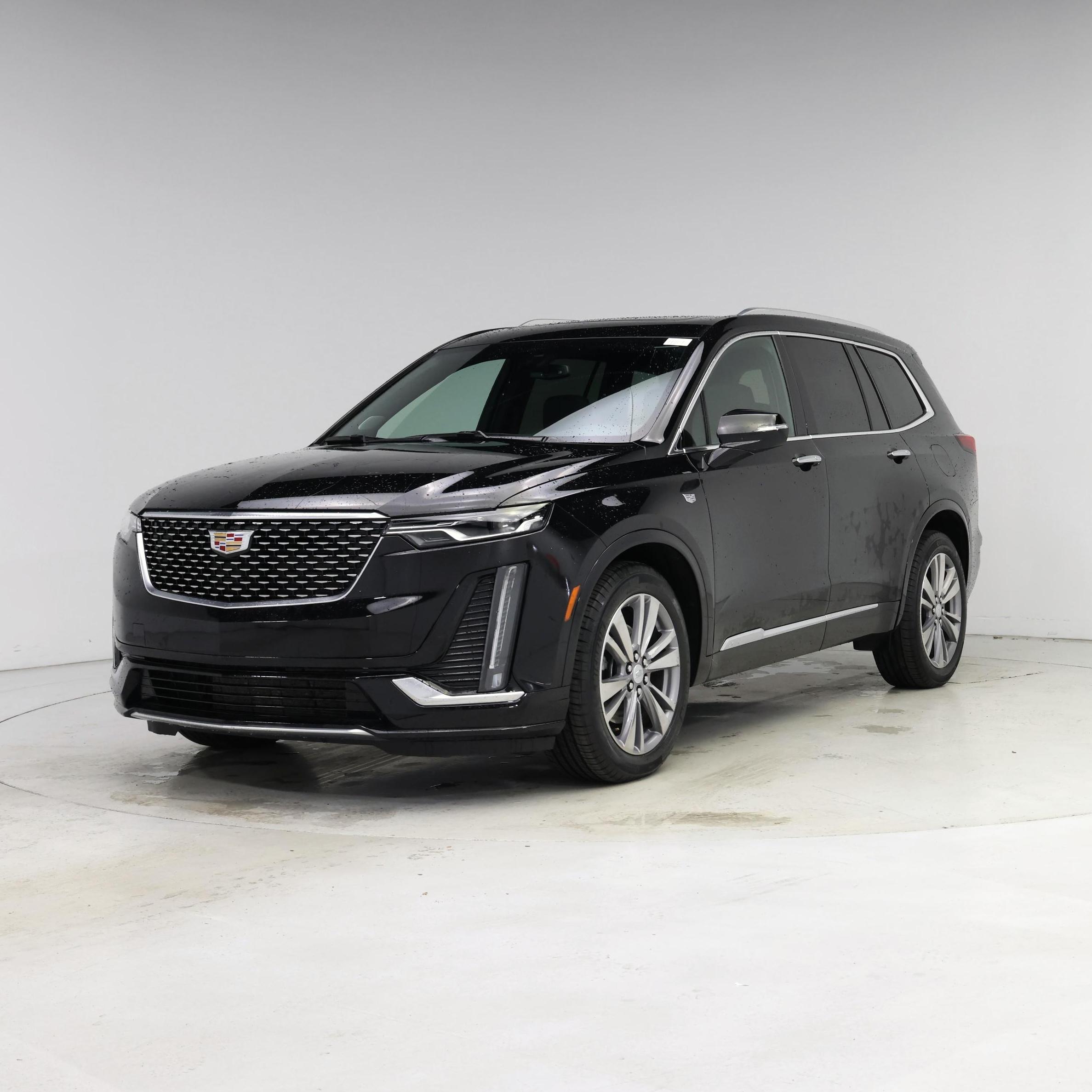 Thumbnail: 2025 Cadillac XT6 - 4