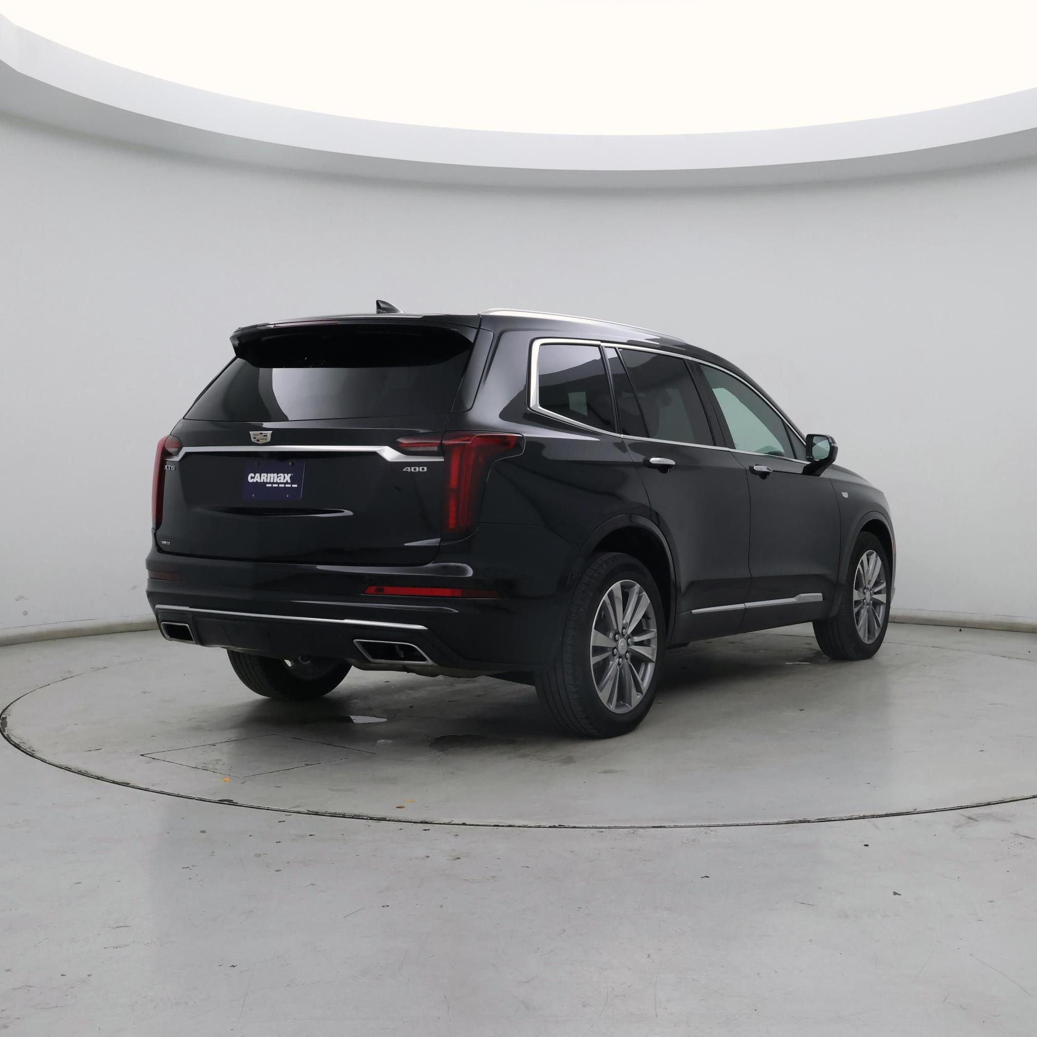 Thumbnail: 2025 Cadillac XT6 - 8