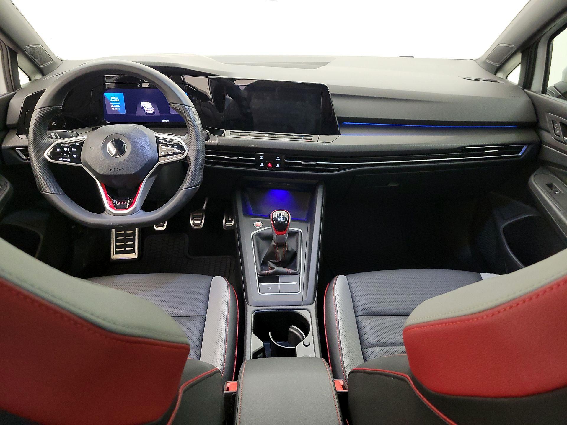 Thumbnail: 2022 Volkswagen Golf - 9