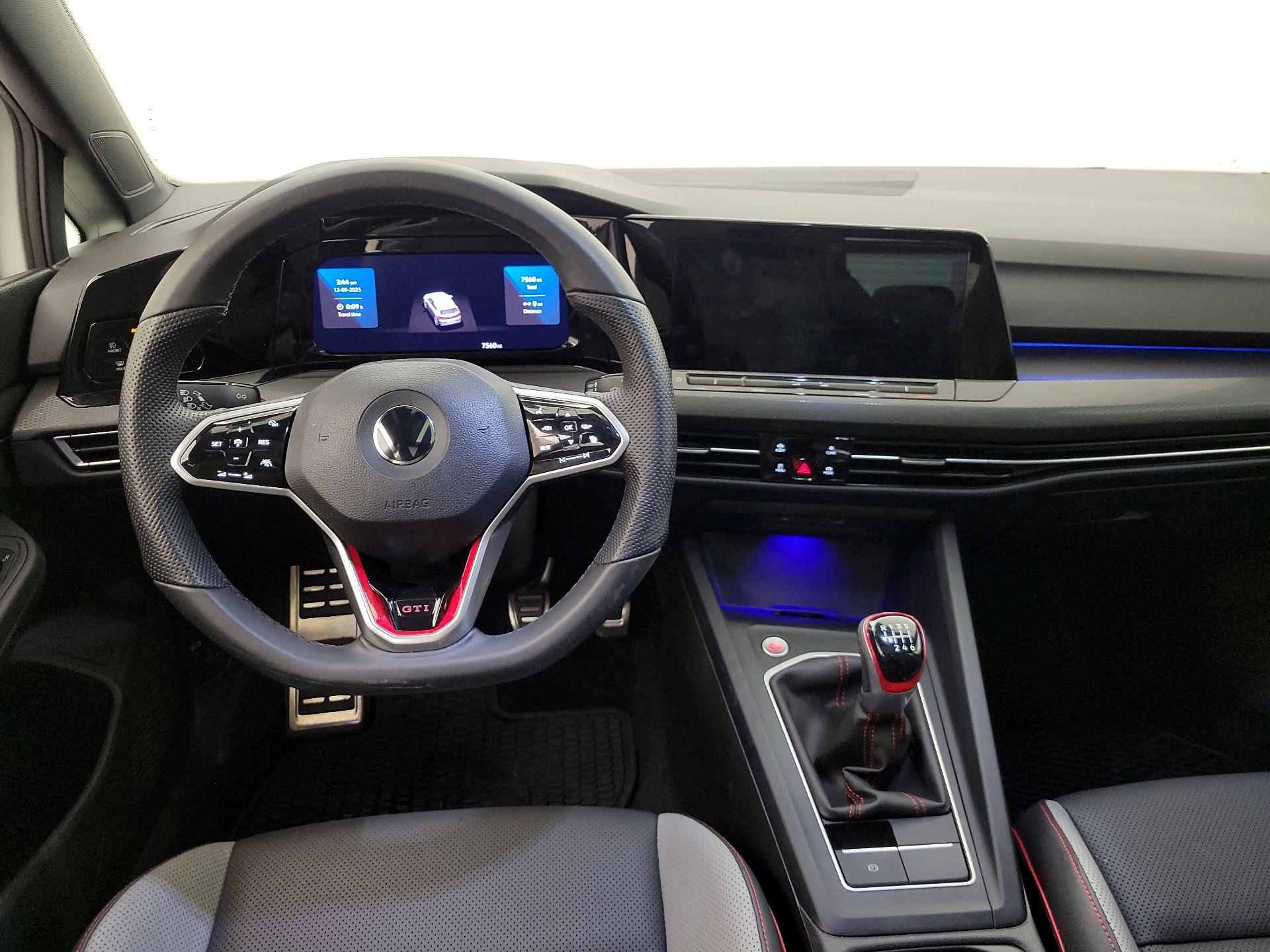 Thumbnail: 2022 Volkswagen Golf - 10