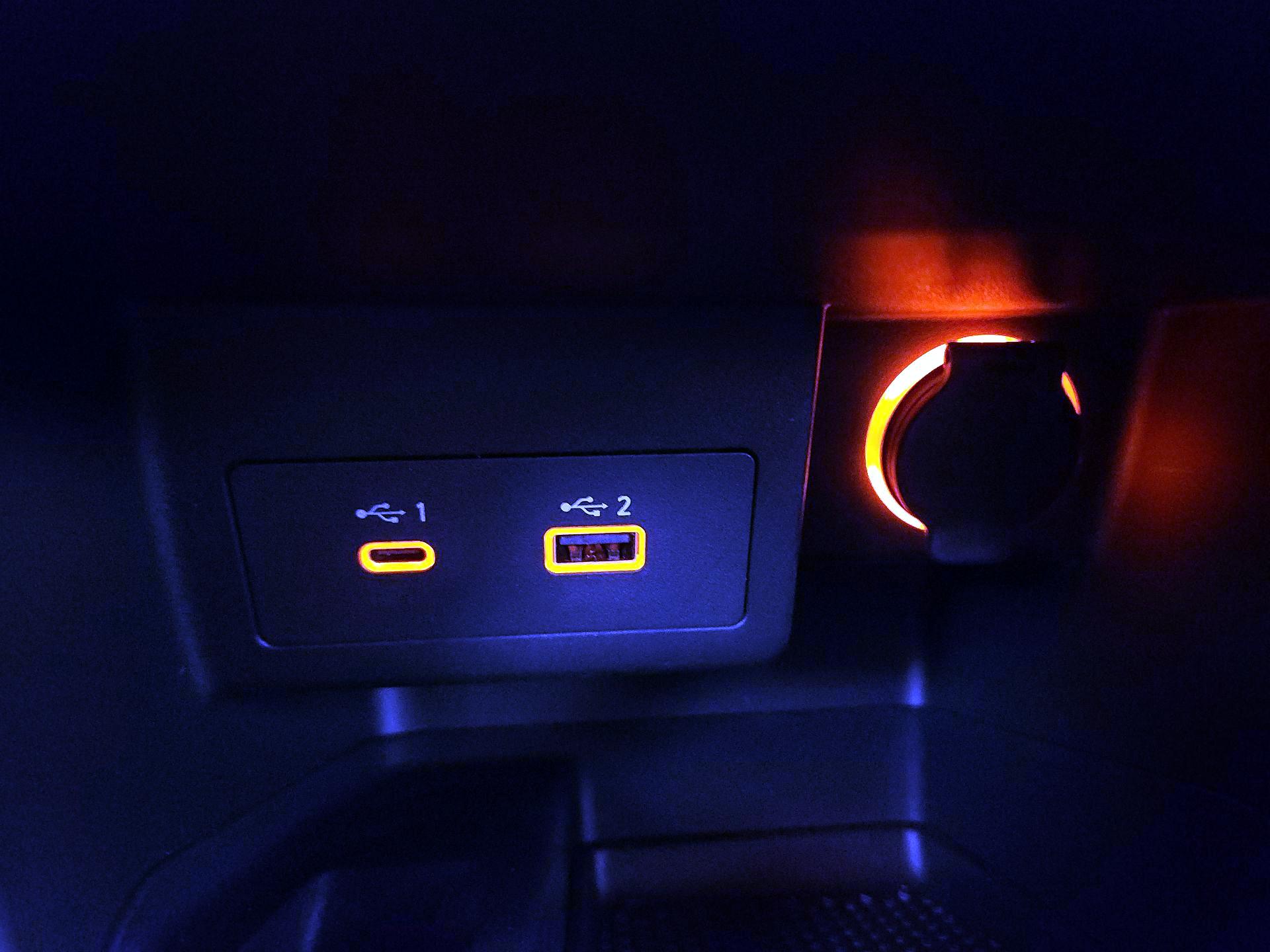 Thumbnail: 2023 Nissan Kicks - 17