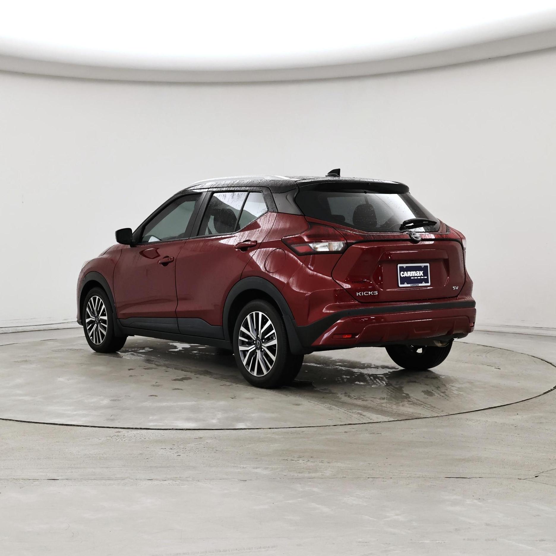 Thumbnail: 2023 Nissan Kicks - 2