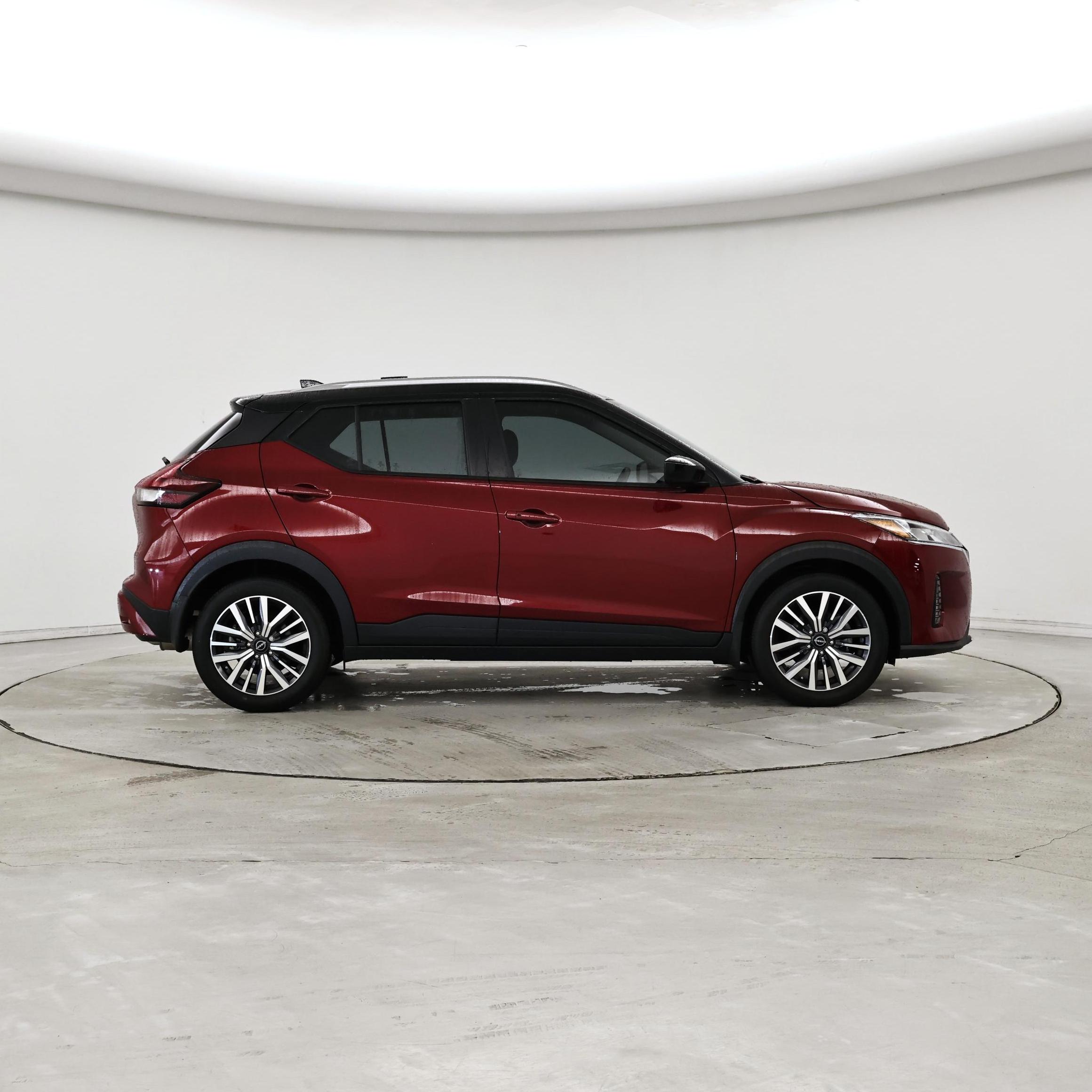 Thumbnail: 2023 Nissan Kicks - 7