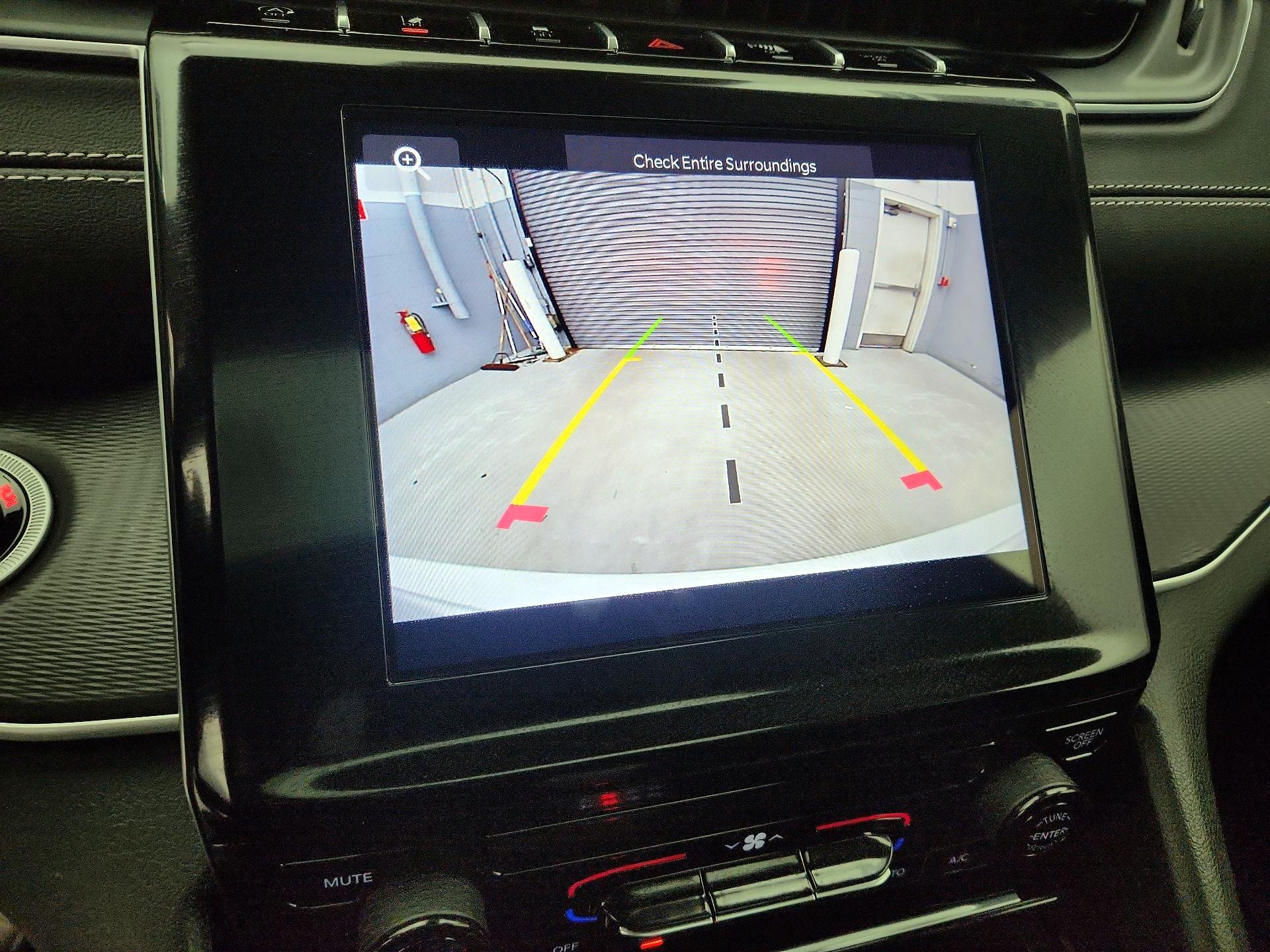 Thumbnail: 2025 Jeep Grand Cherokee - 14