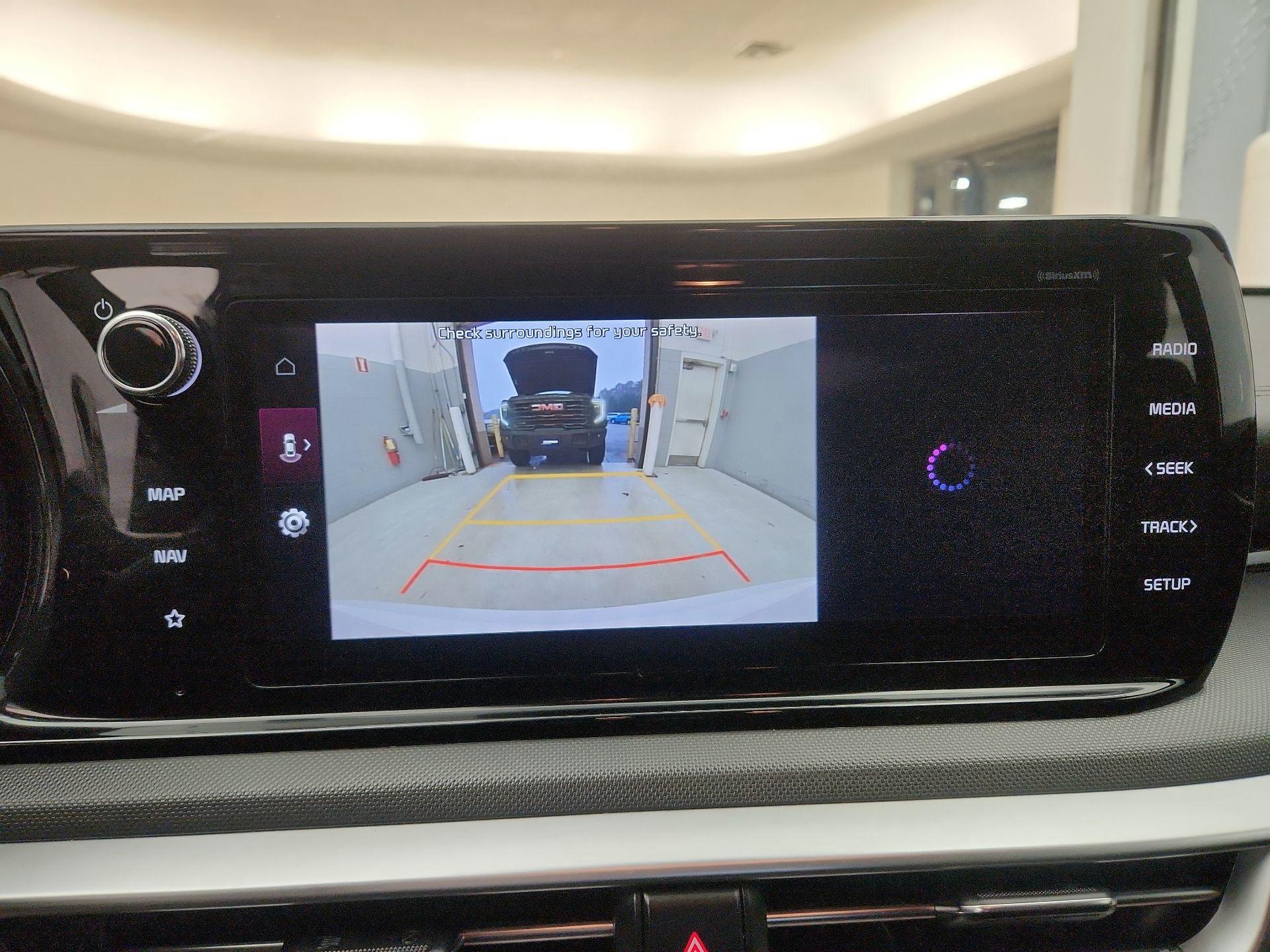 Thumbnail: 2022 Kia K5 - 15