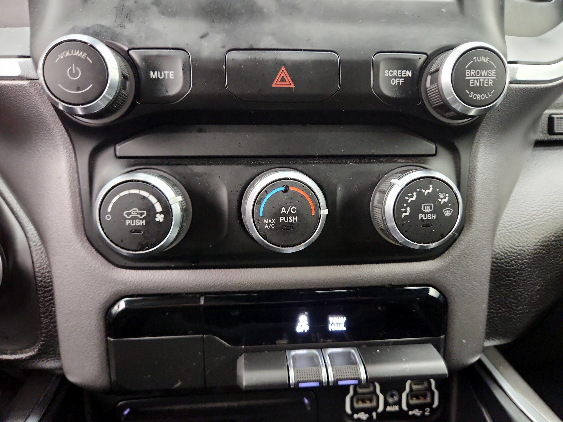 Thumbnail: 2019 RAM 1500 - 16