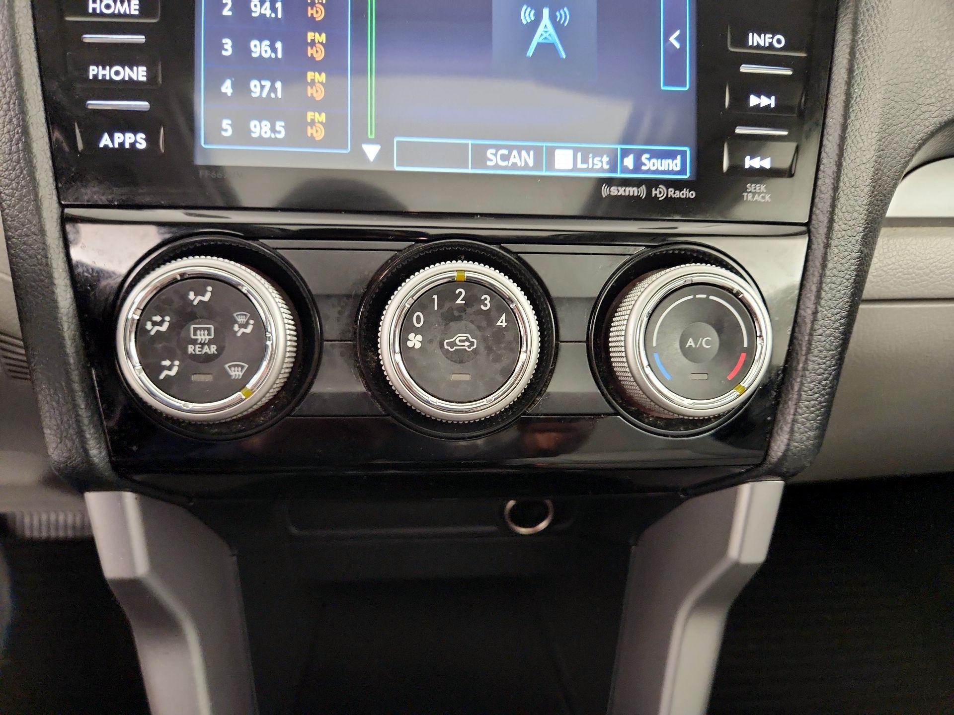 Thumbnail: 2016 Subaru Forester - 16