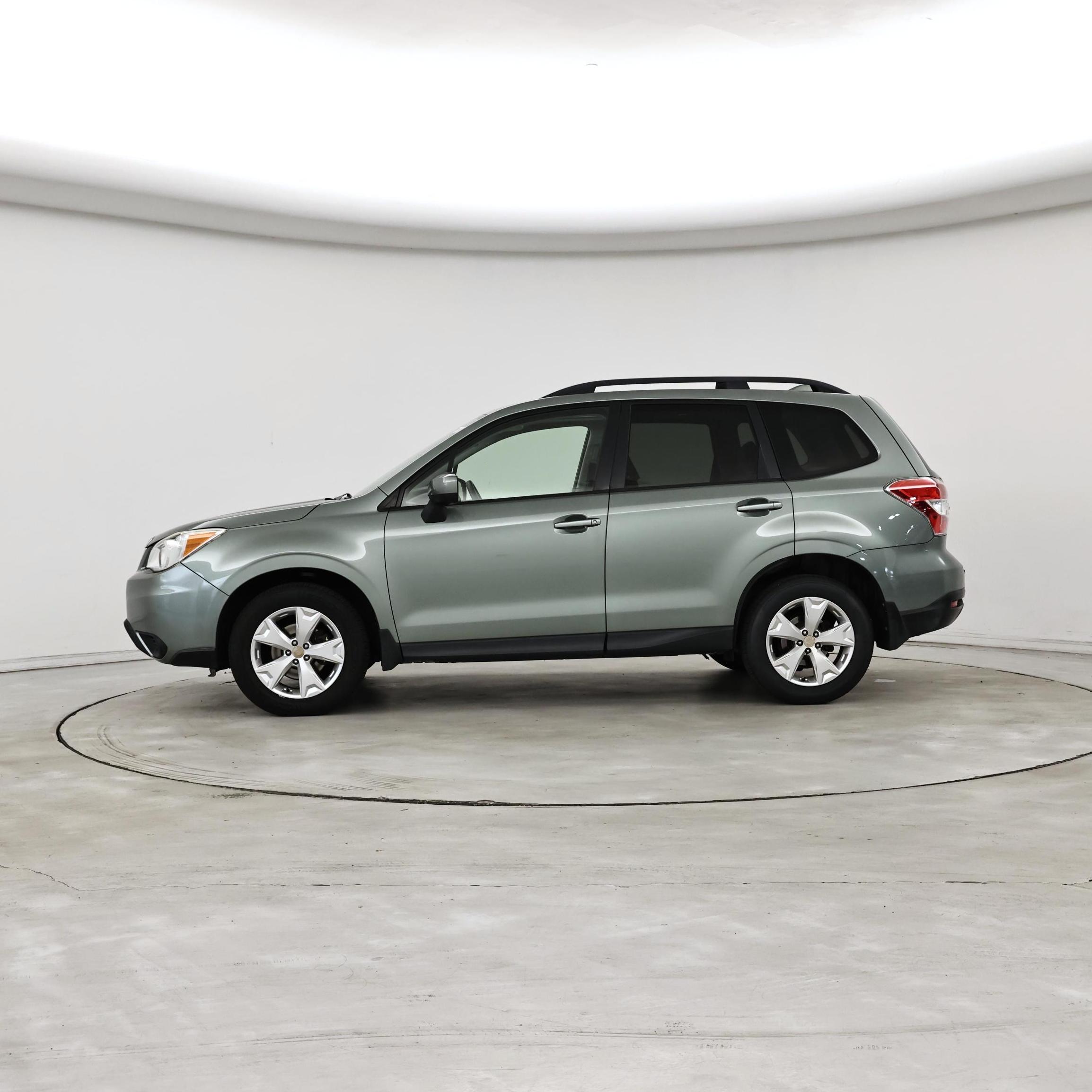 Thumbnail: 2016 Subaru Forester - 3