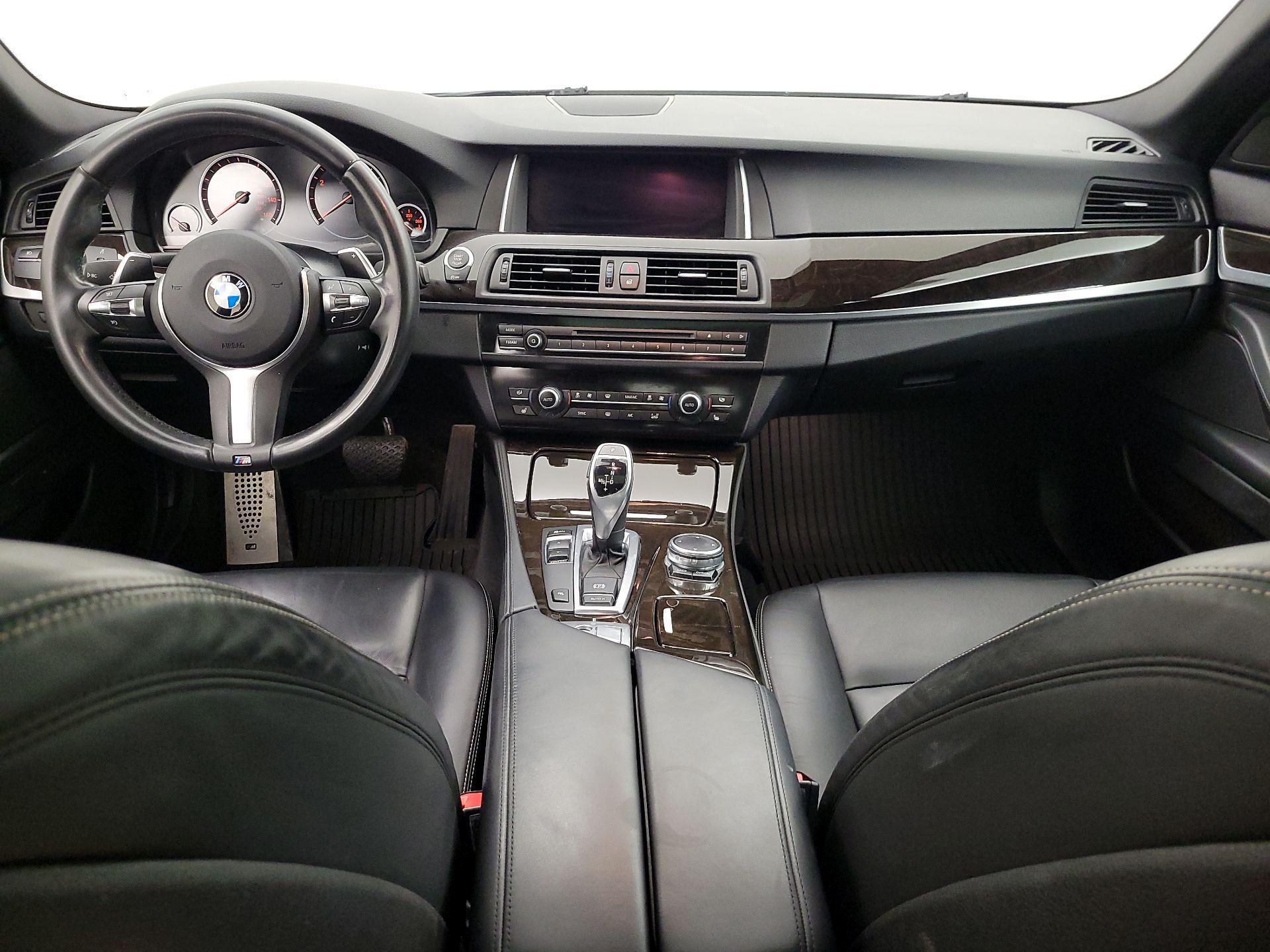 Thumbnail: 2016 BMW 5 Series - 9