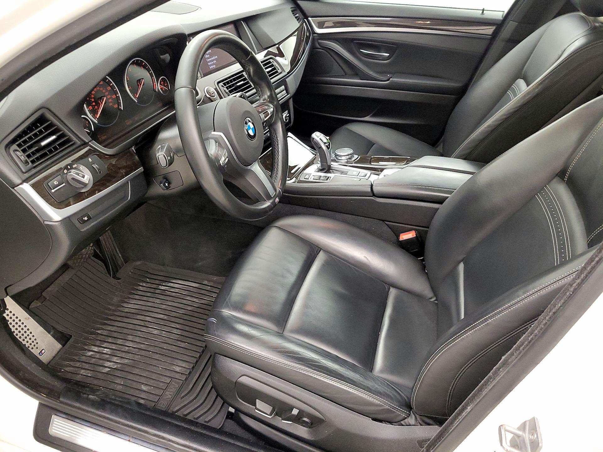 Thumbnail: 2016 BMW 5 Series - 11