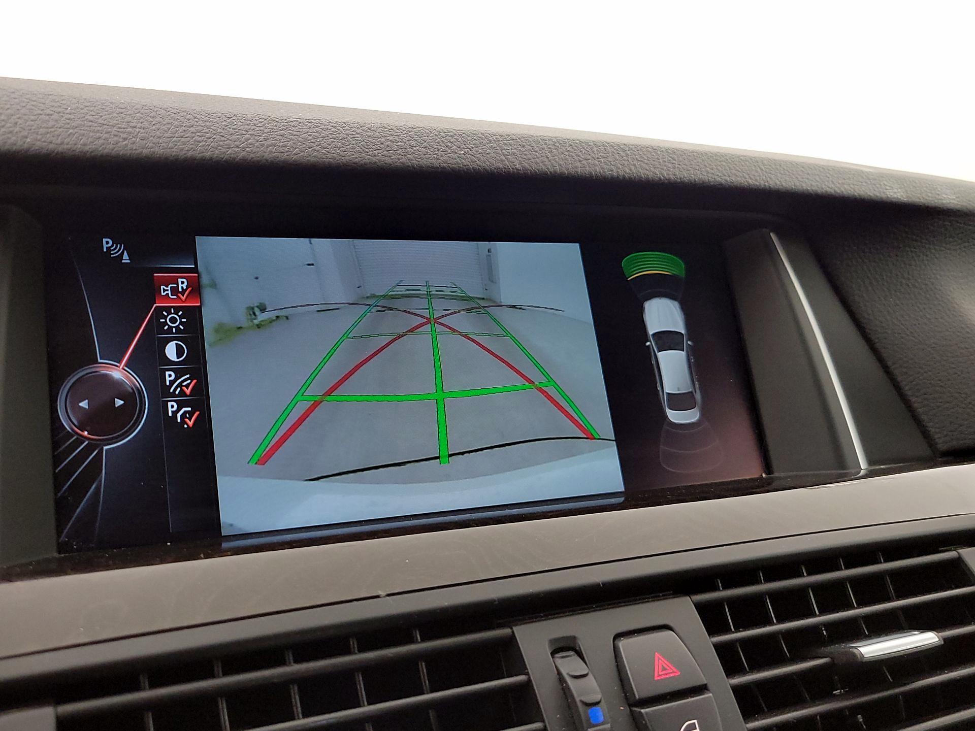 Thumbnail: 2016 BMW 5 Series - 15