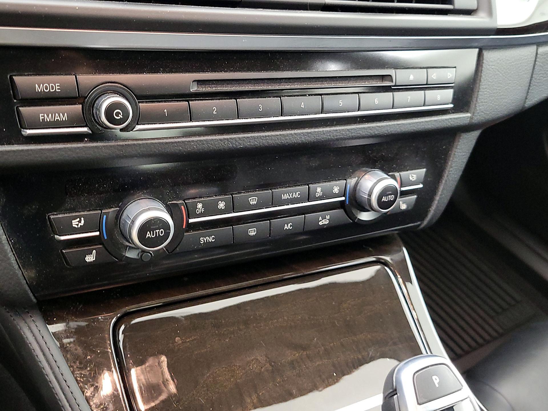 Thumbnail: 2016 BMW 5 Series - 17