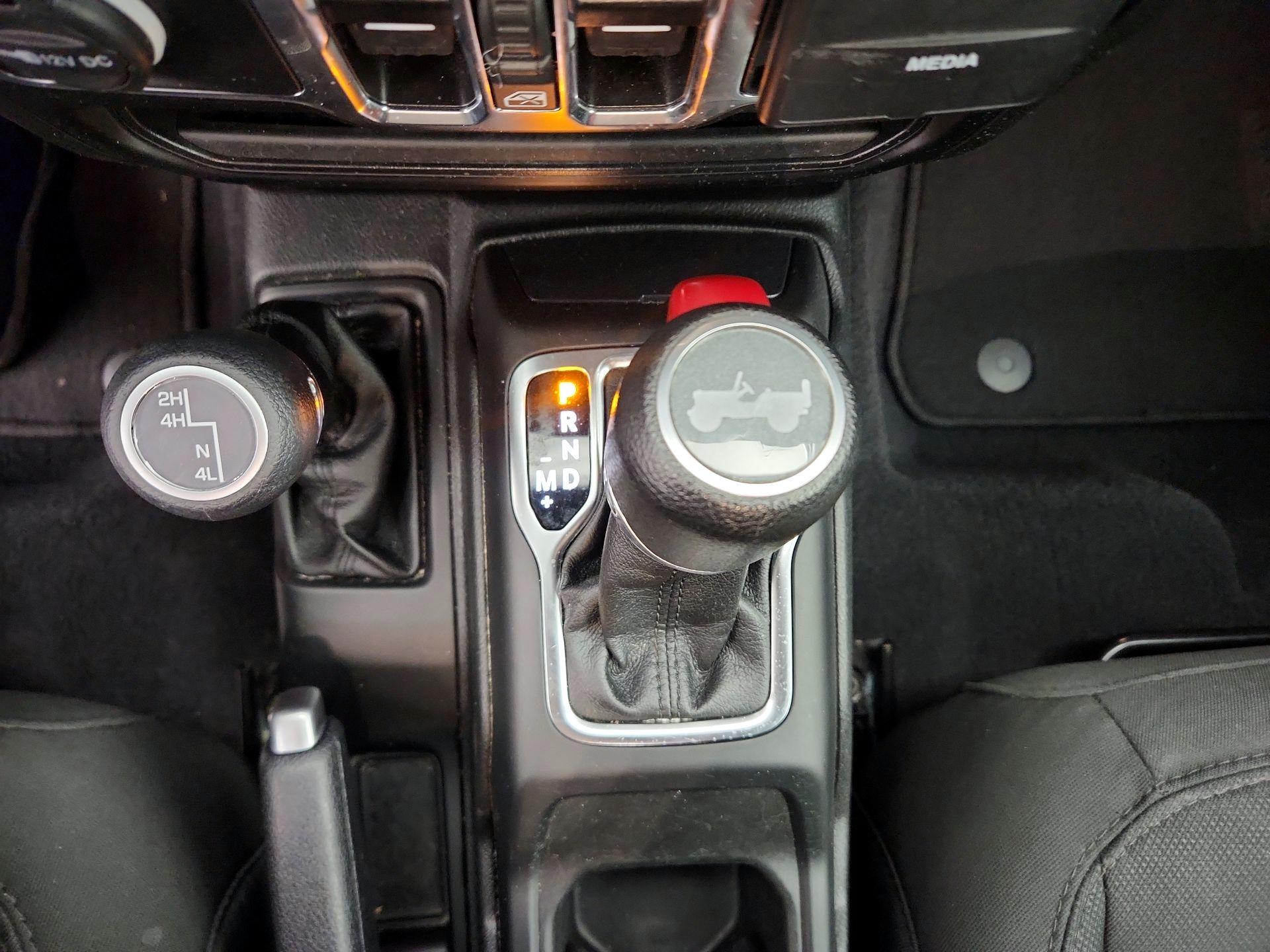 Thumbnail: 2023 Jeep Wrangler - 17