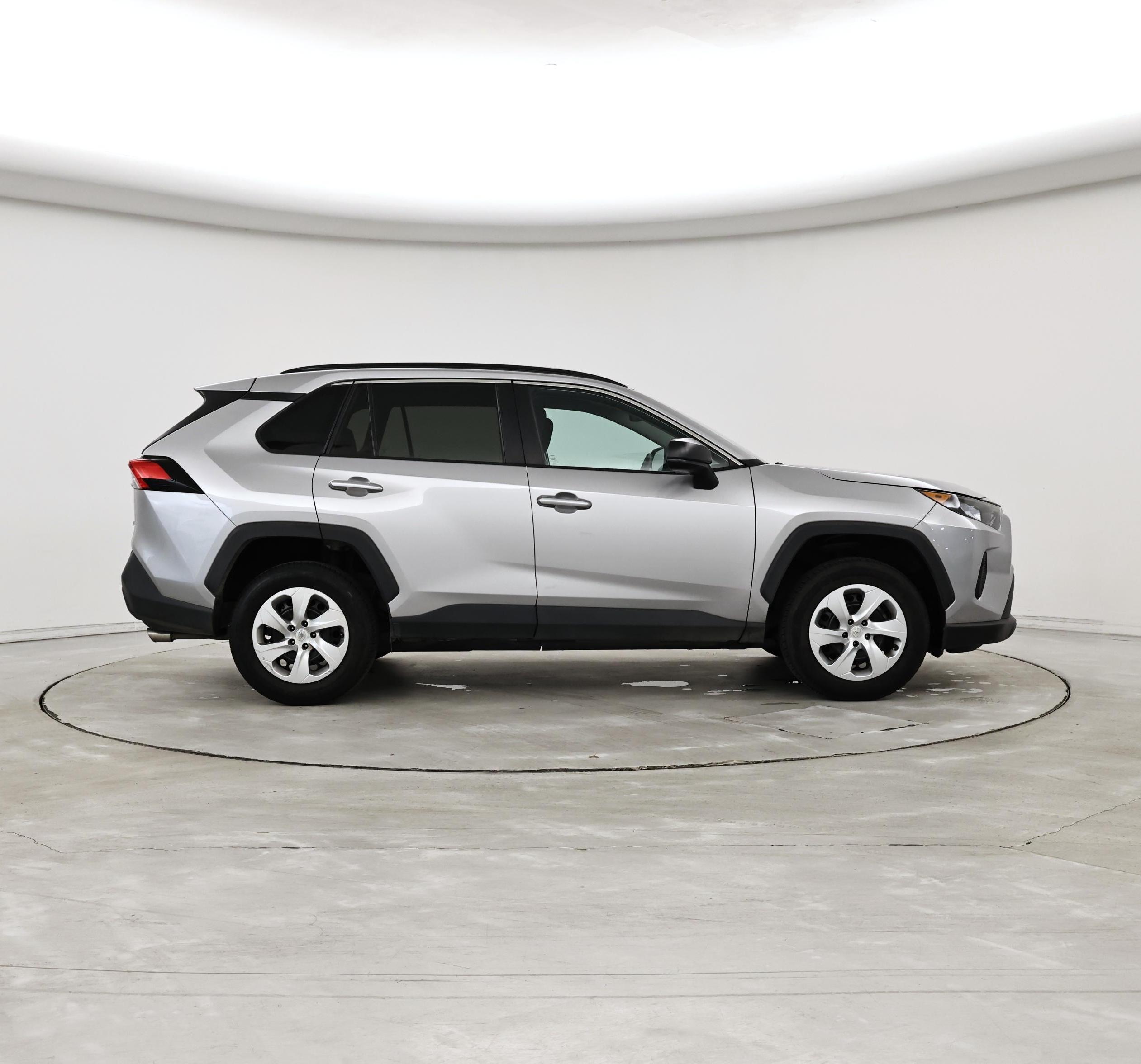 Thumbnail: 2020 Toyota RAV4 - 7