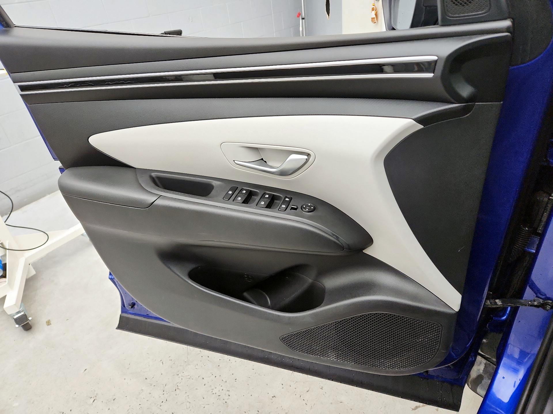 Thumbnail: 2023 Hyundai Tucson - 12