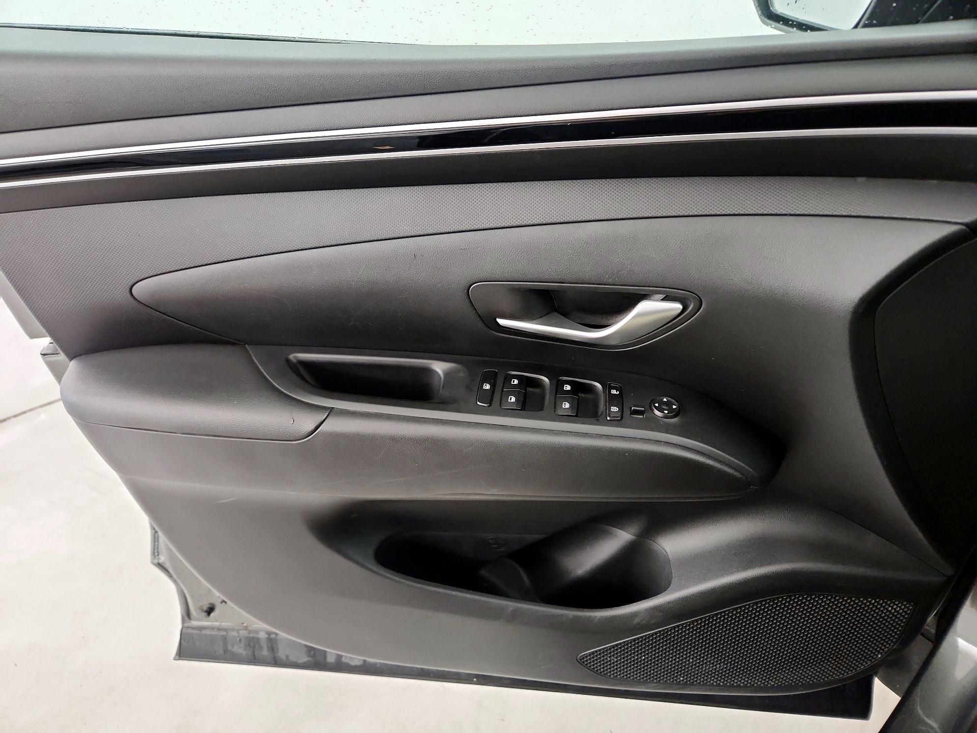 Thumbnail: 2023 Hyundai Tucson - 12