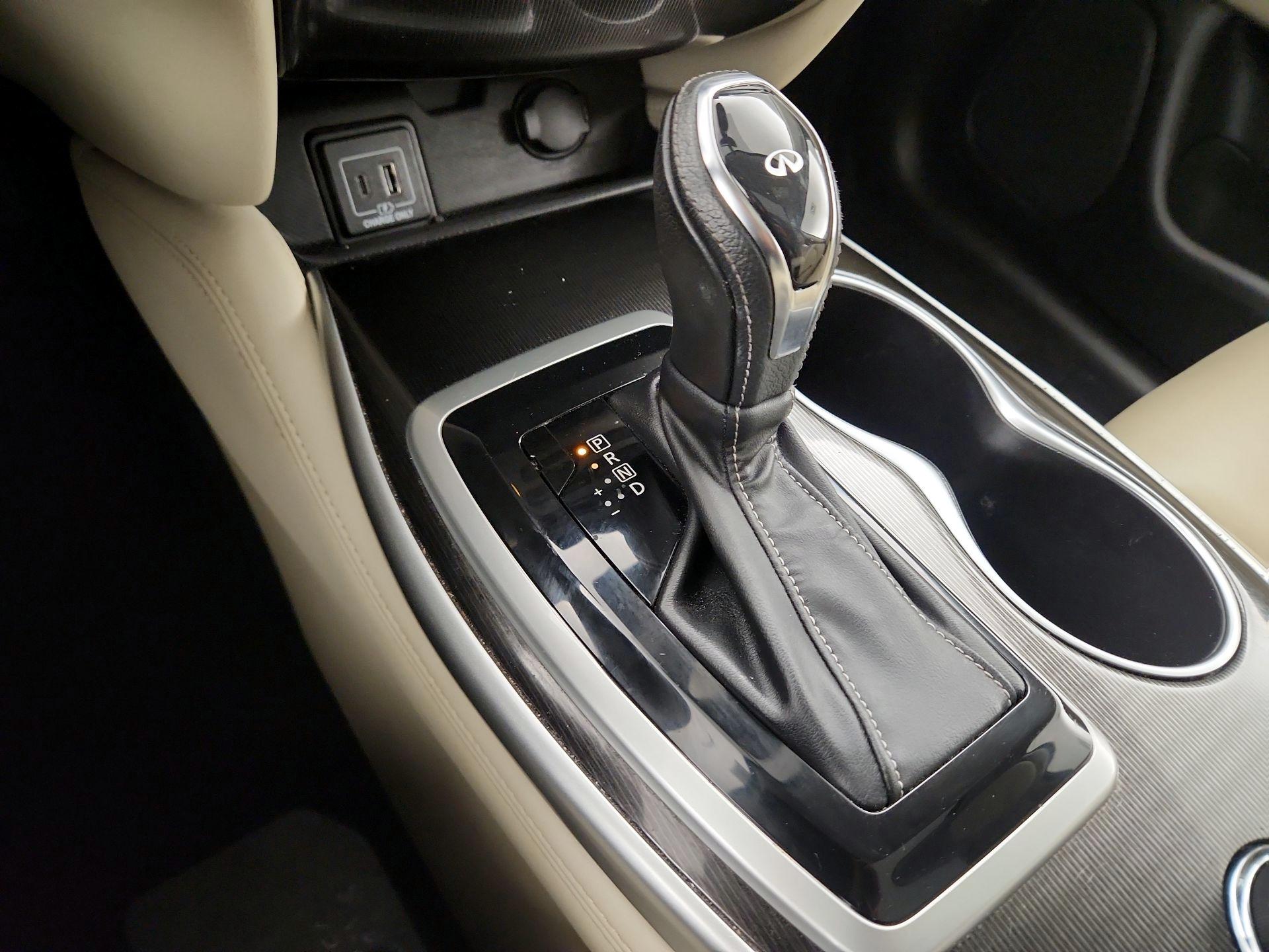 Thumbnail: 2020 INFINITI QX60 - 17