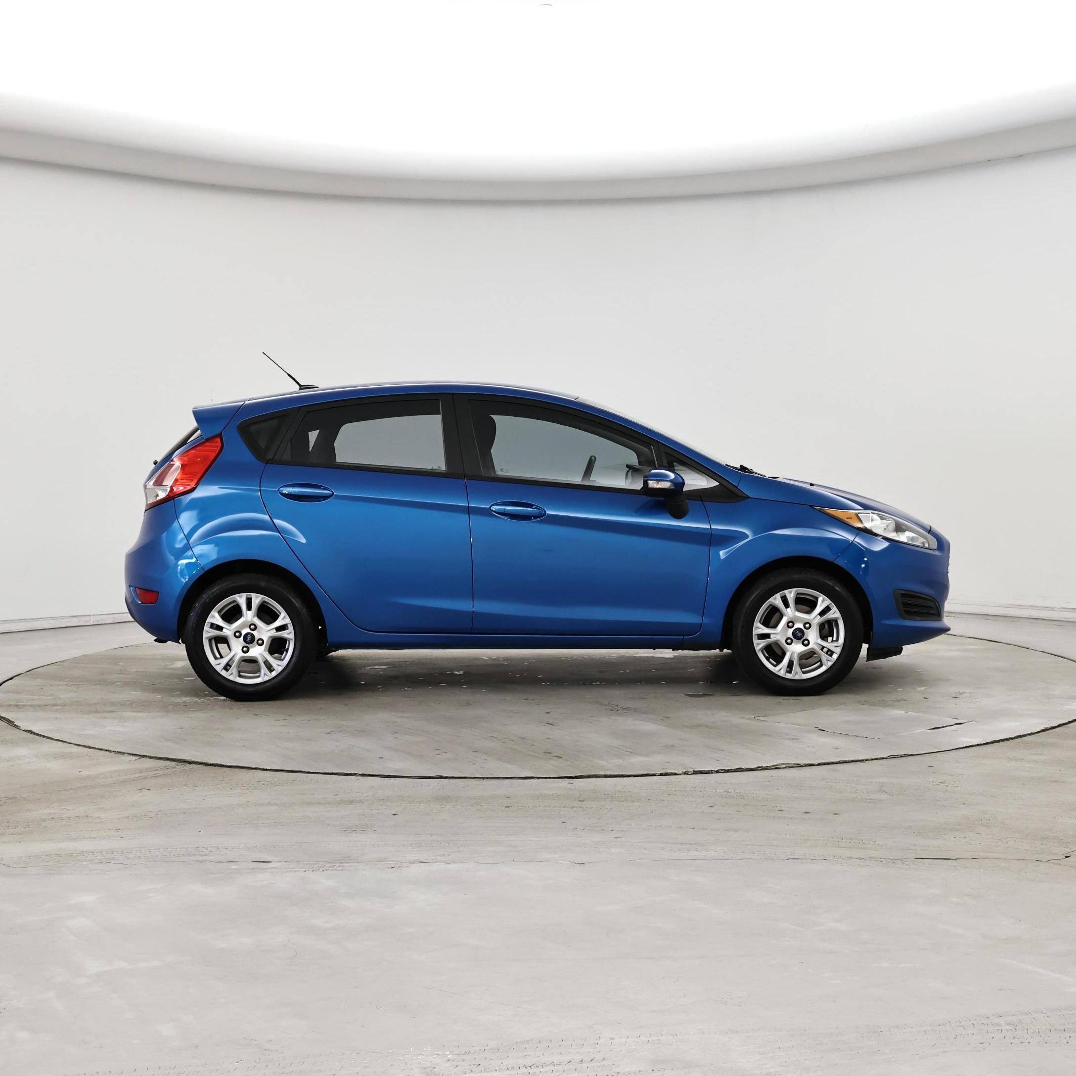 Thumbnail: 2016 Ford Fiesta - 7