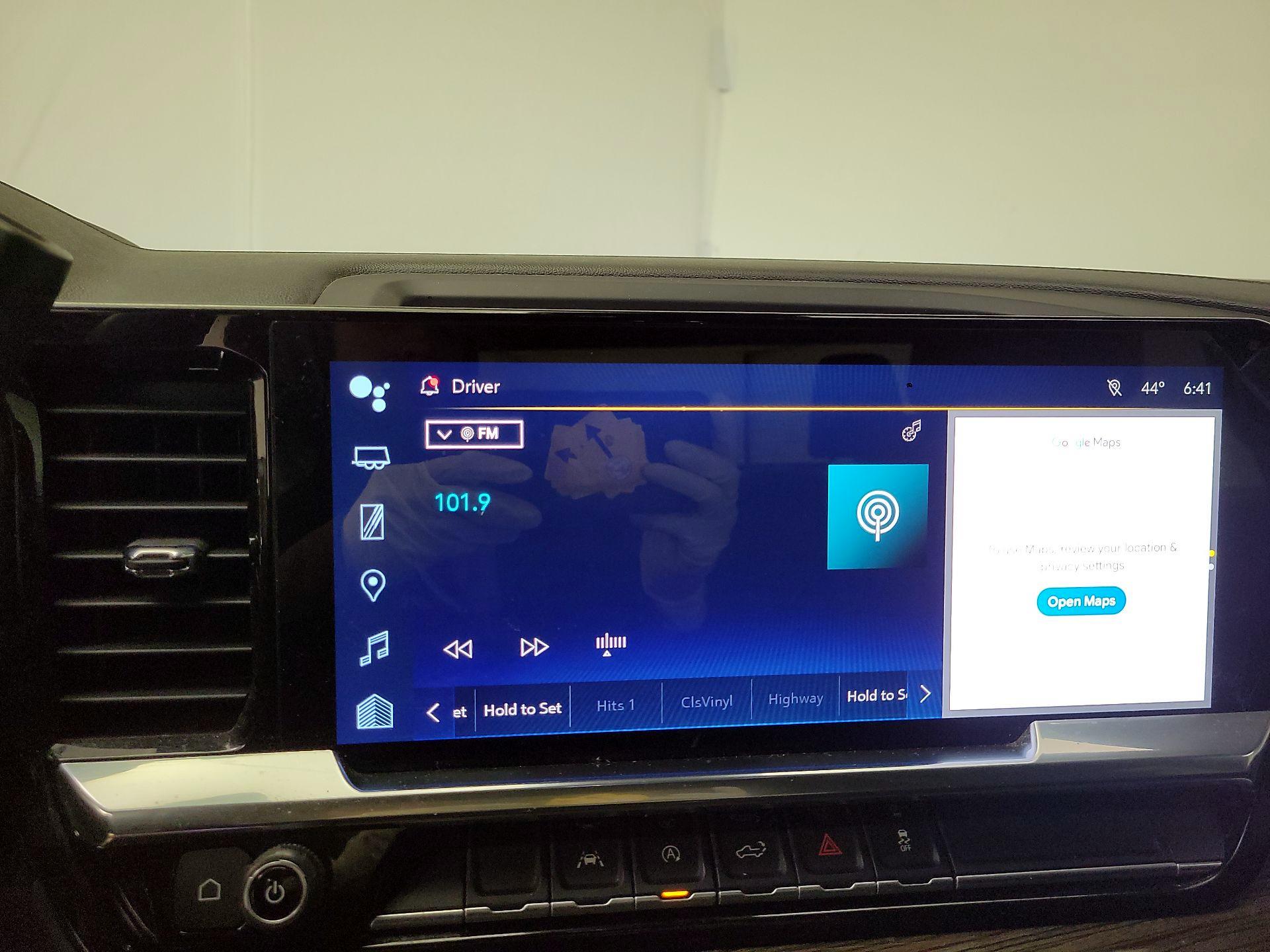 Thumbnail: 2022 Chevrolet Silverado 1500 - 15