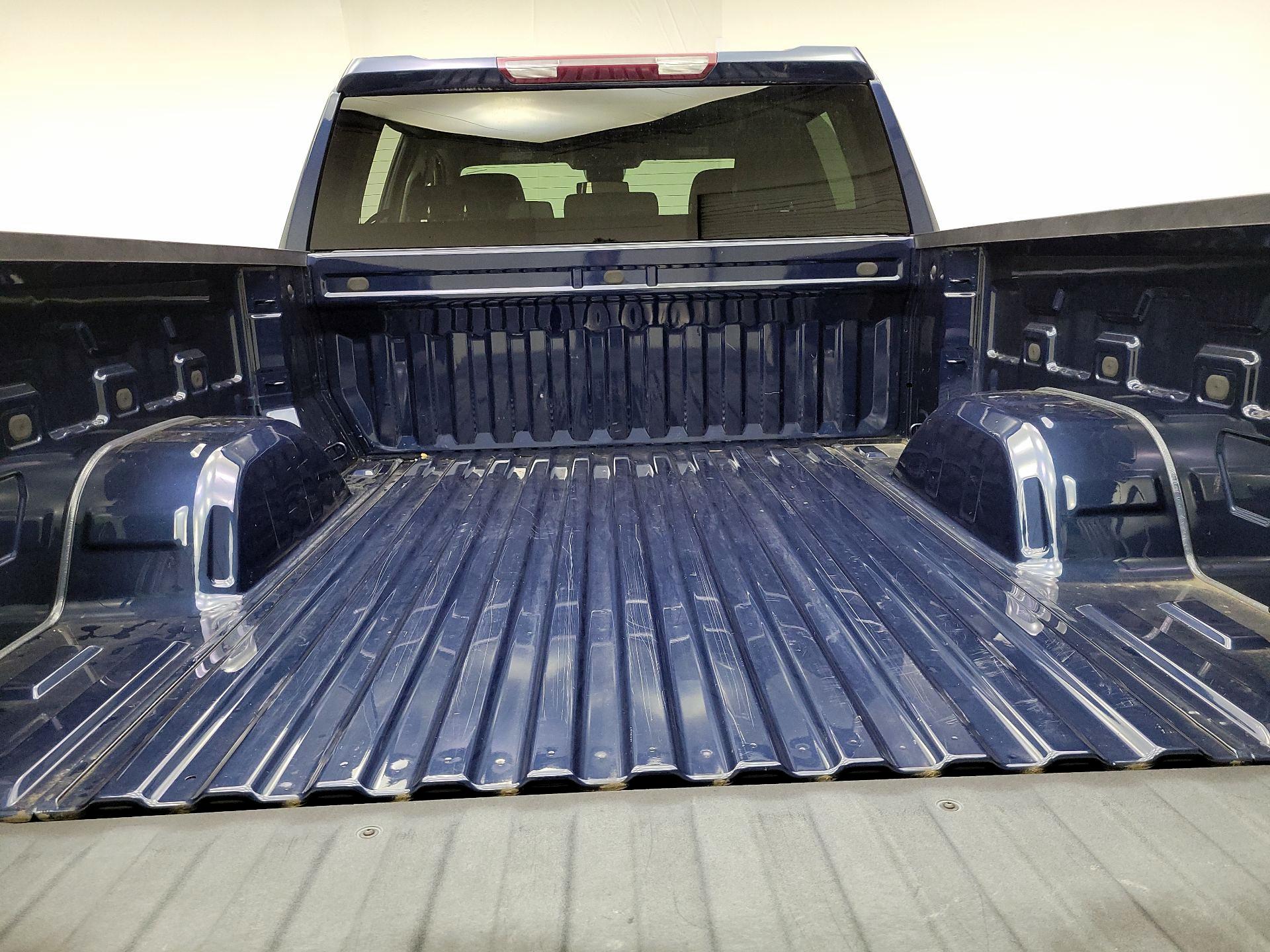 Thumbnail: 2022 Chevrolet Silverado 1500 - 20