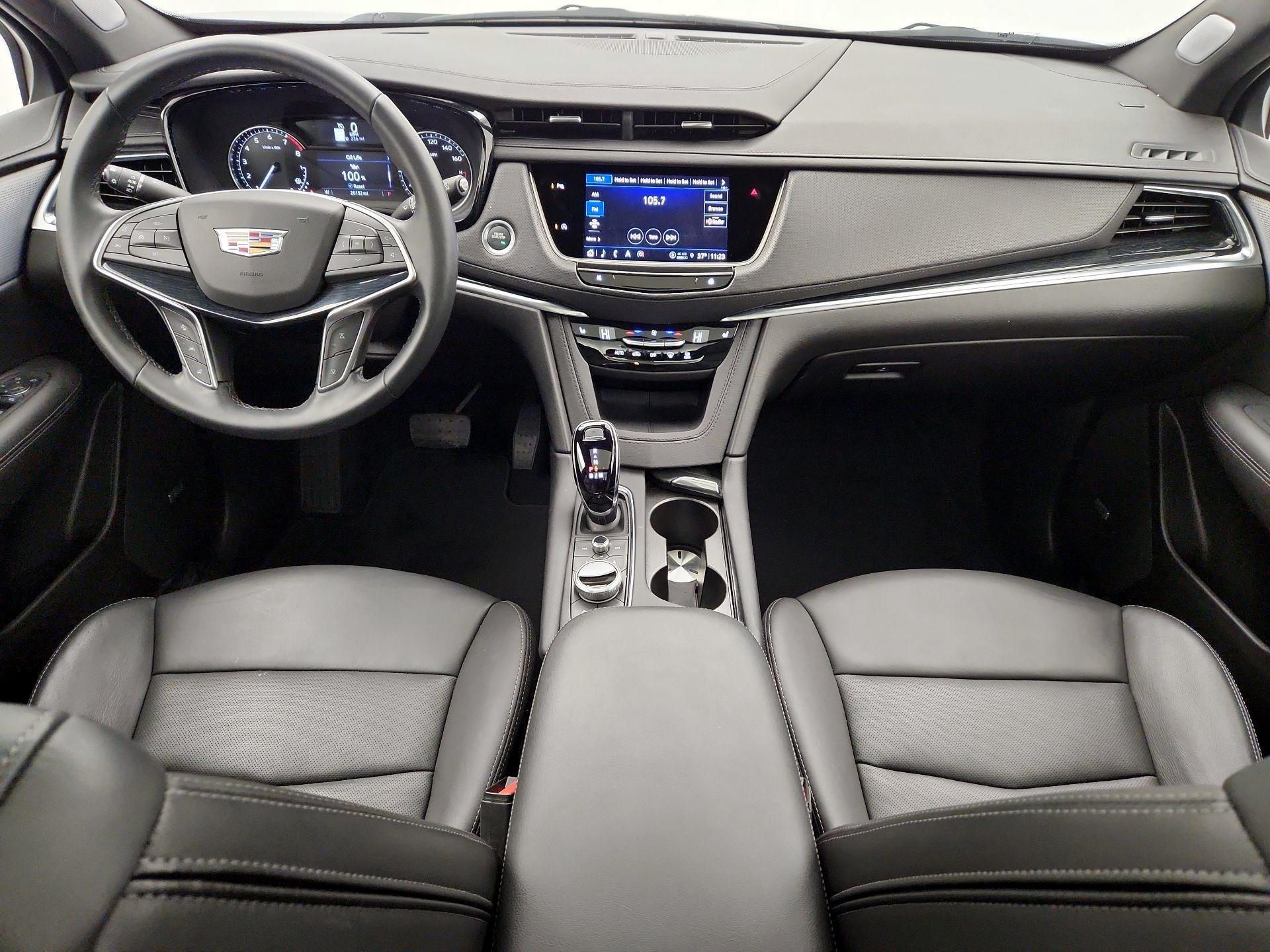 Thumbnail: 2025 Cadillac XT5 - 9