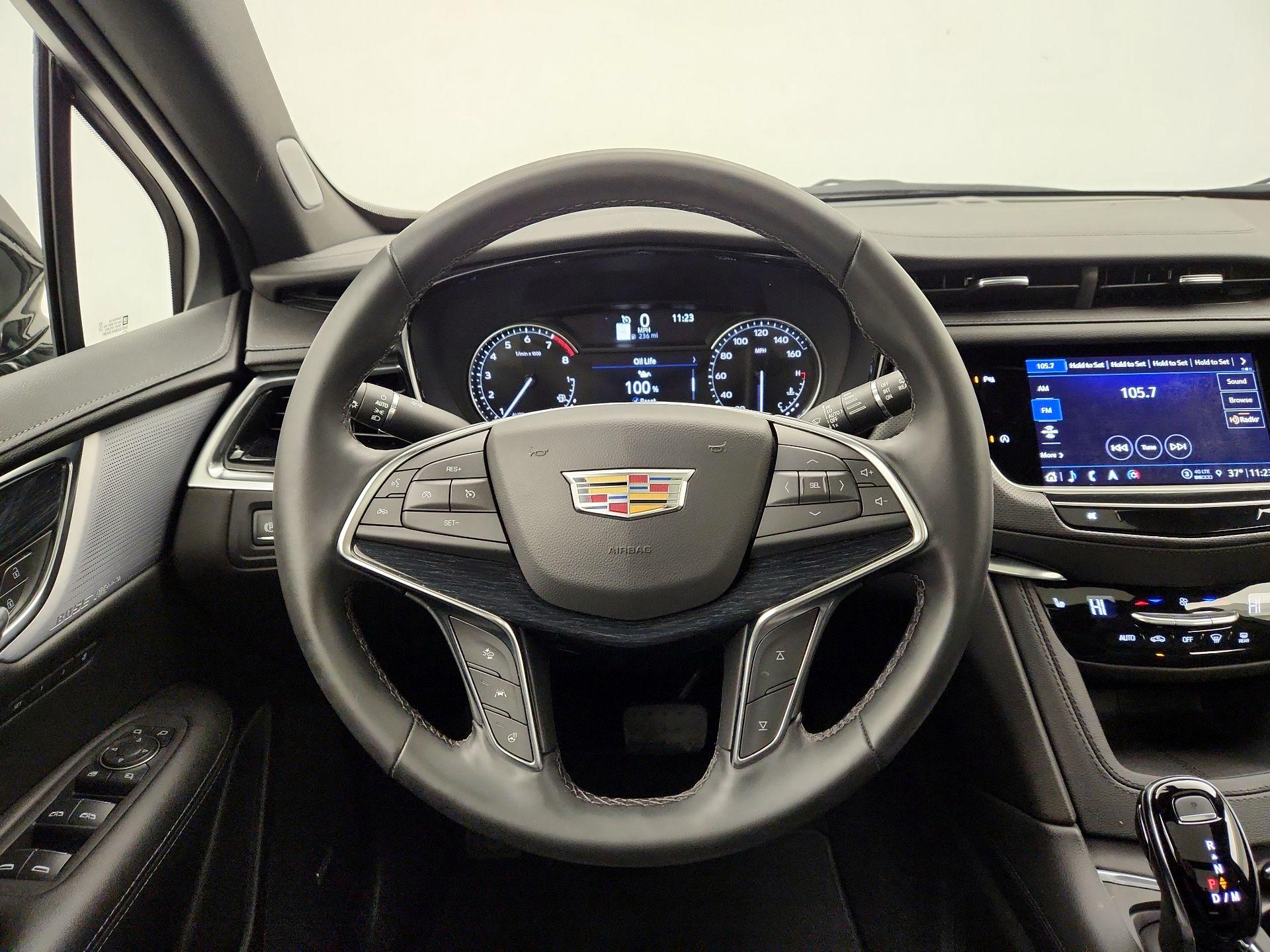 Thumbnail: 2025 Cadillac XT5 - 10