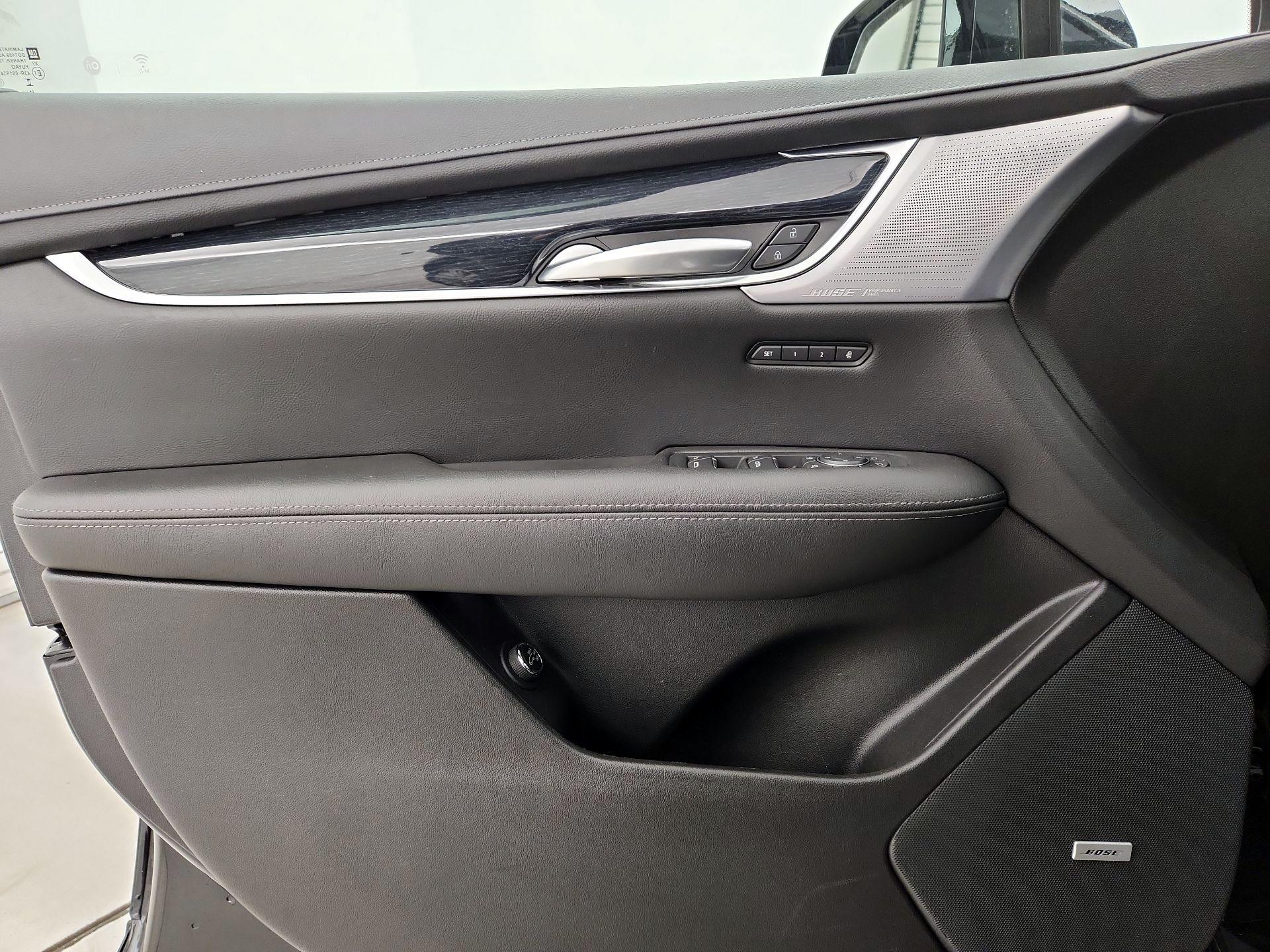 Thumbnail: 2025 Cadillac XT5 - 12