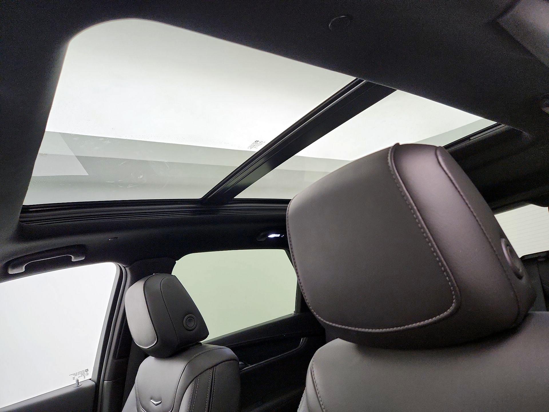 Thumbnail: 2025 Cadillac XT5 - 20