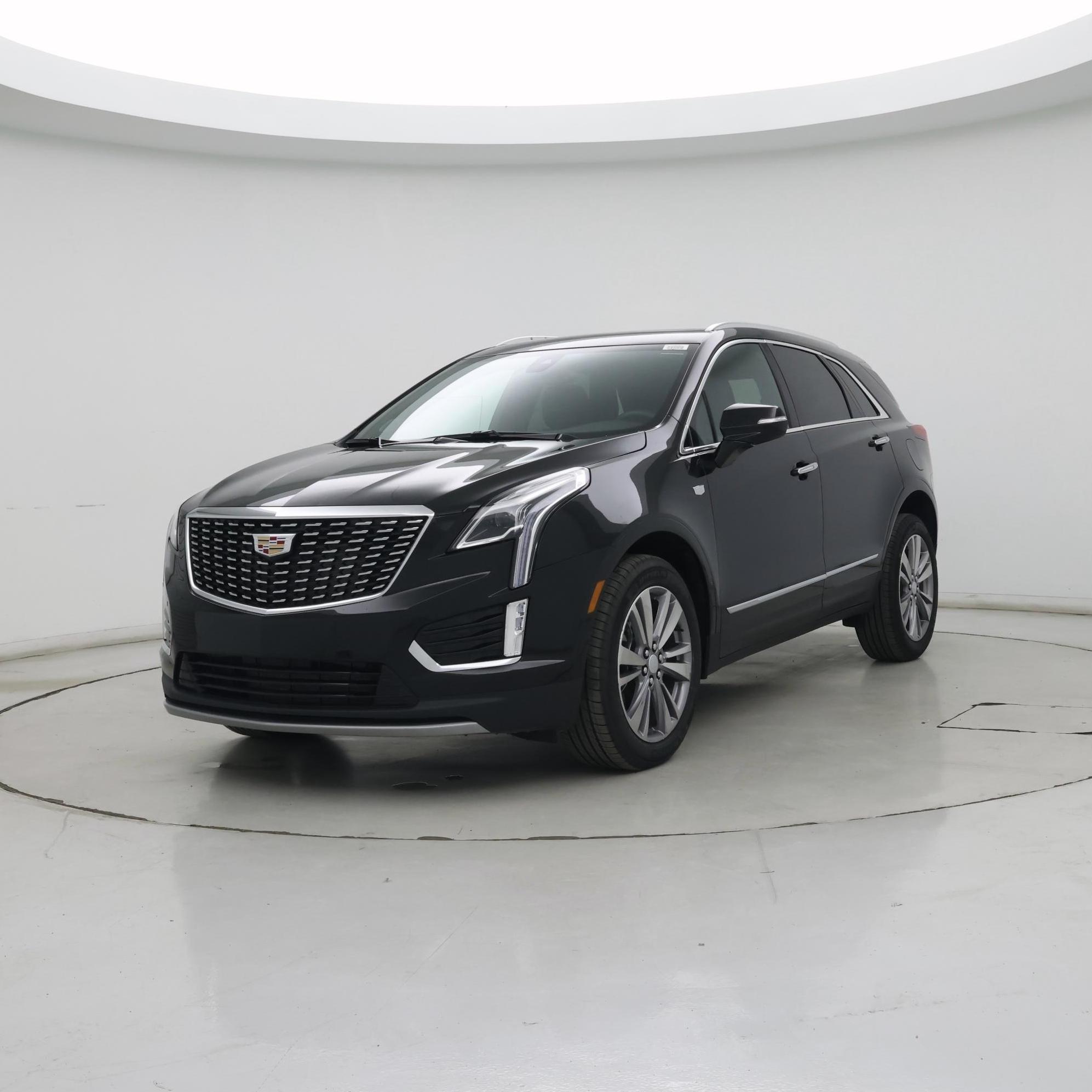 Thumbnail: 2025 Cadillac XT5 - 4