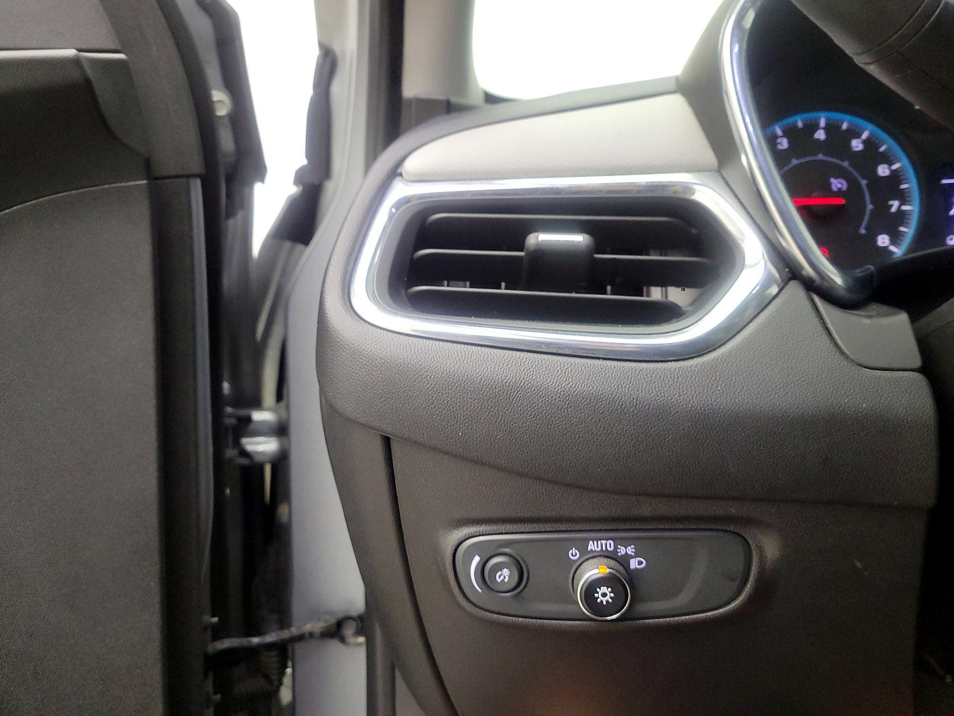 Thumbnail: 2023 Chevrolet Equinox - 13