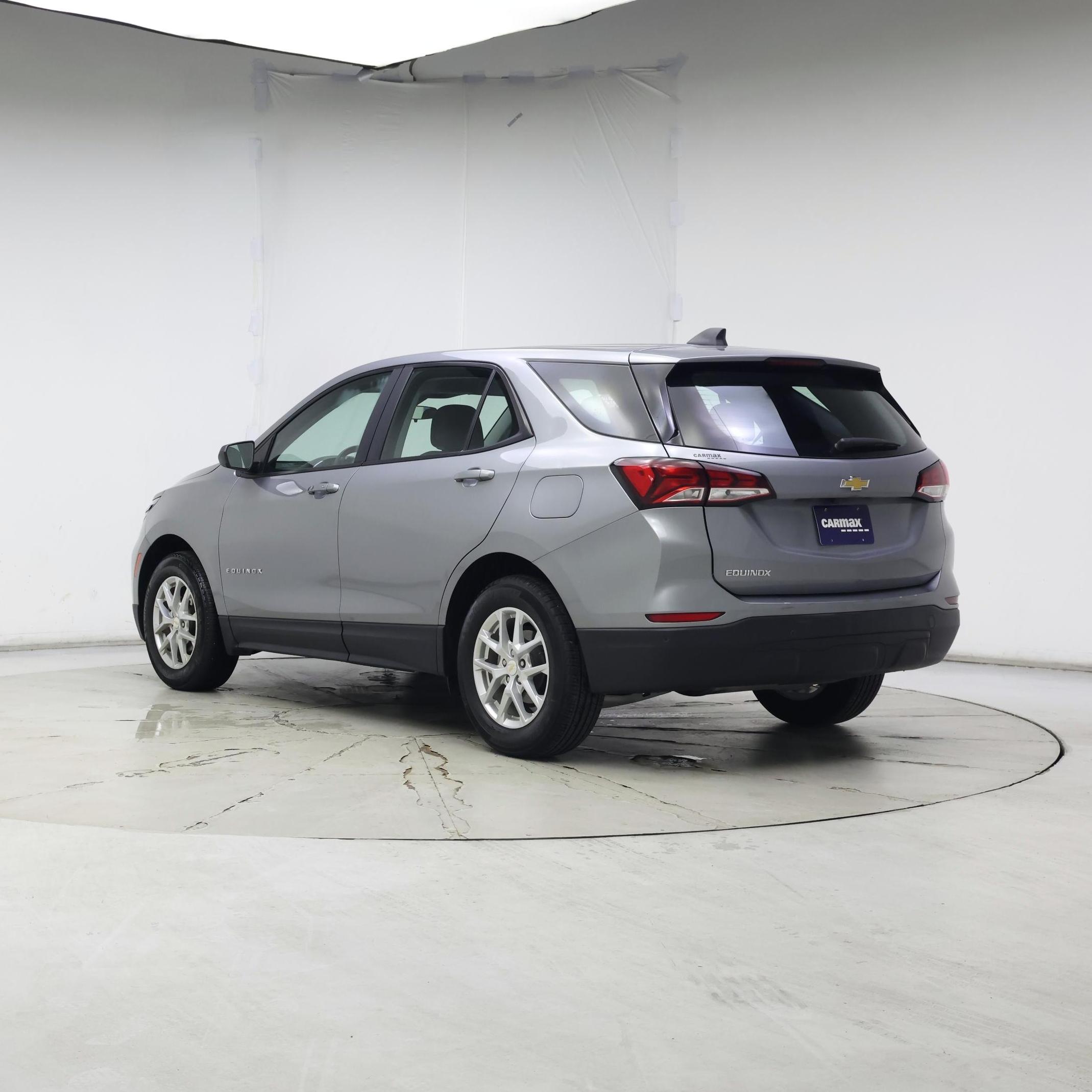 Thumbnail: 2023 Chevrolet Equinox - 2