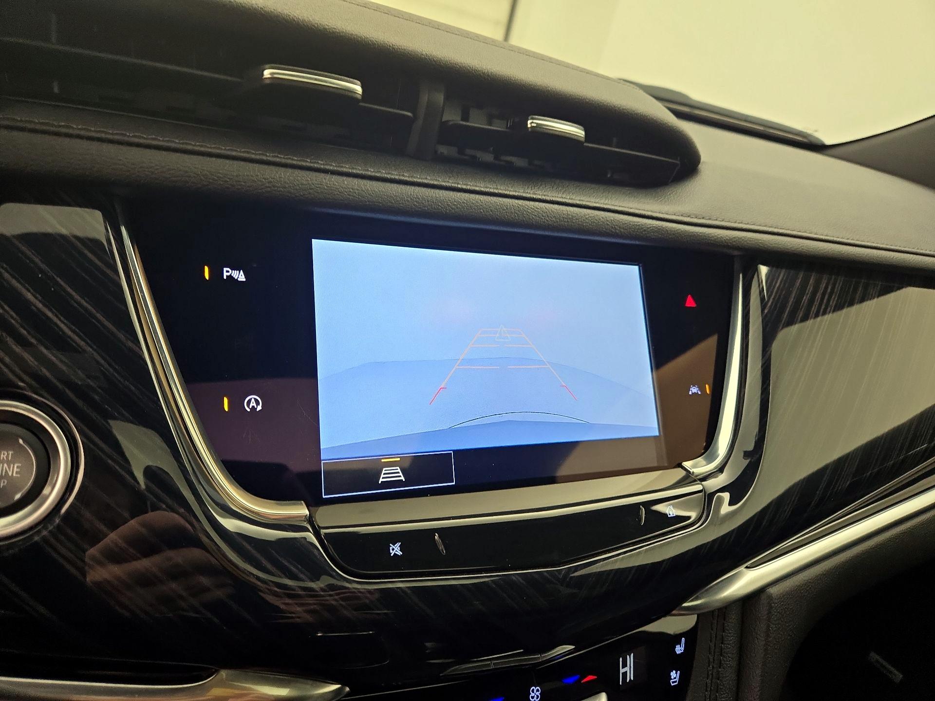 Thumbnail: 2025 Cadillac XT6 - 15