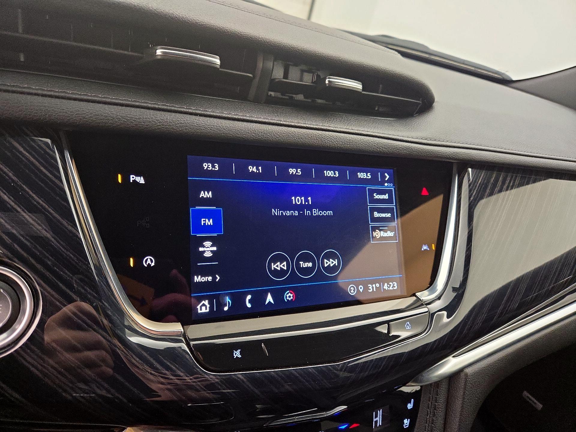 Thumbnail: 2025 Cadillac XT6 - 16