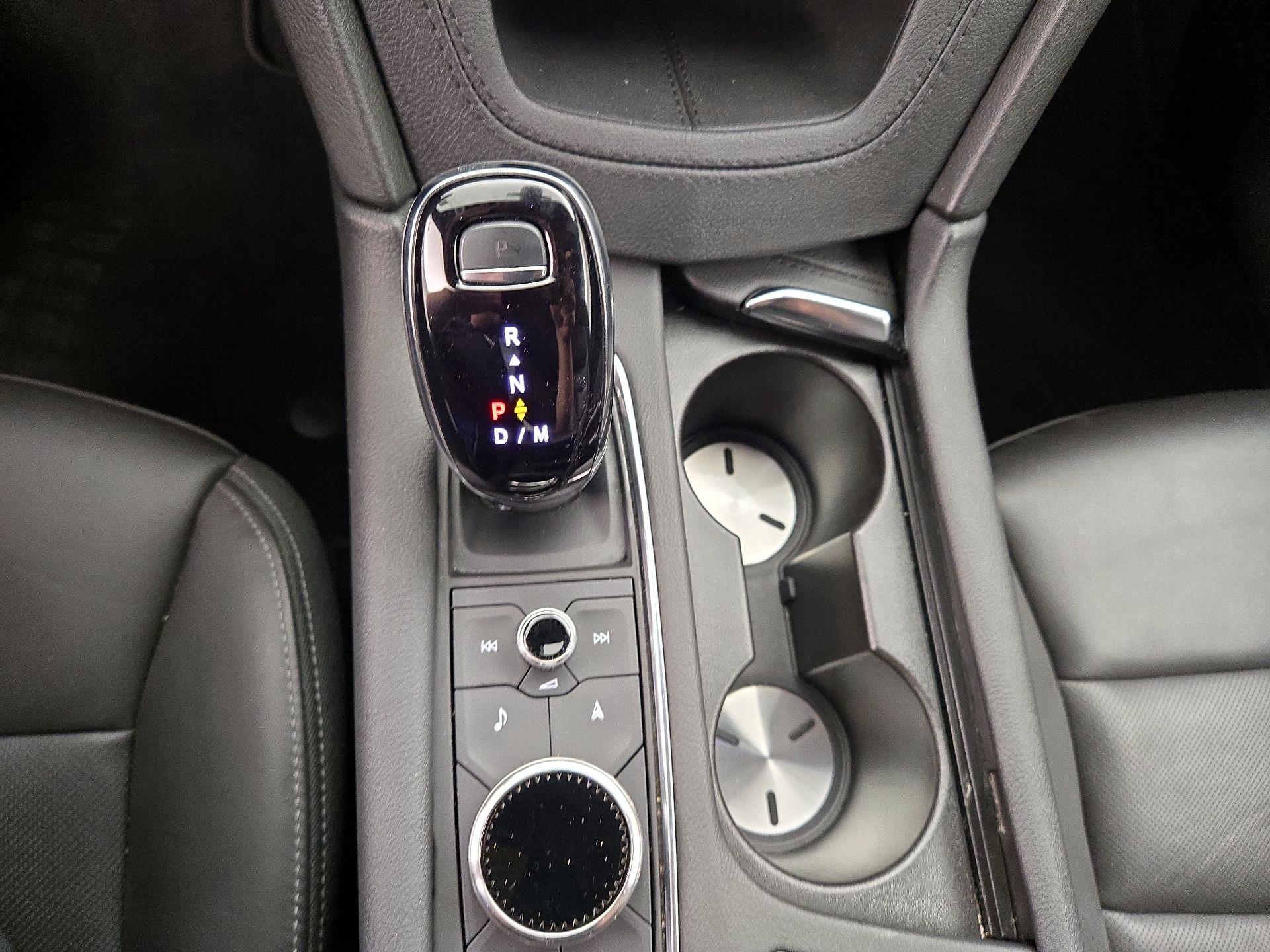 Thumbnail: 2025 Cadillac XT6 - 18