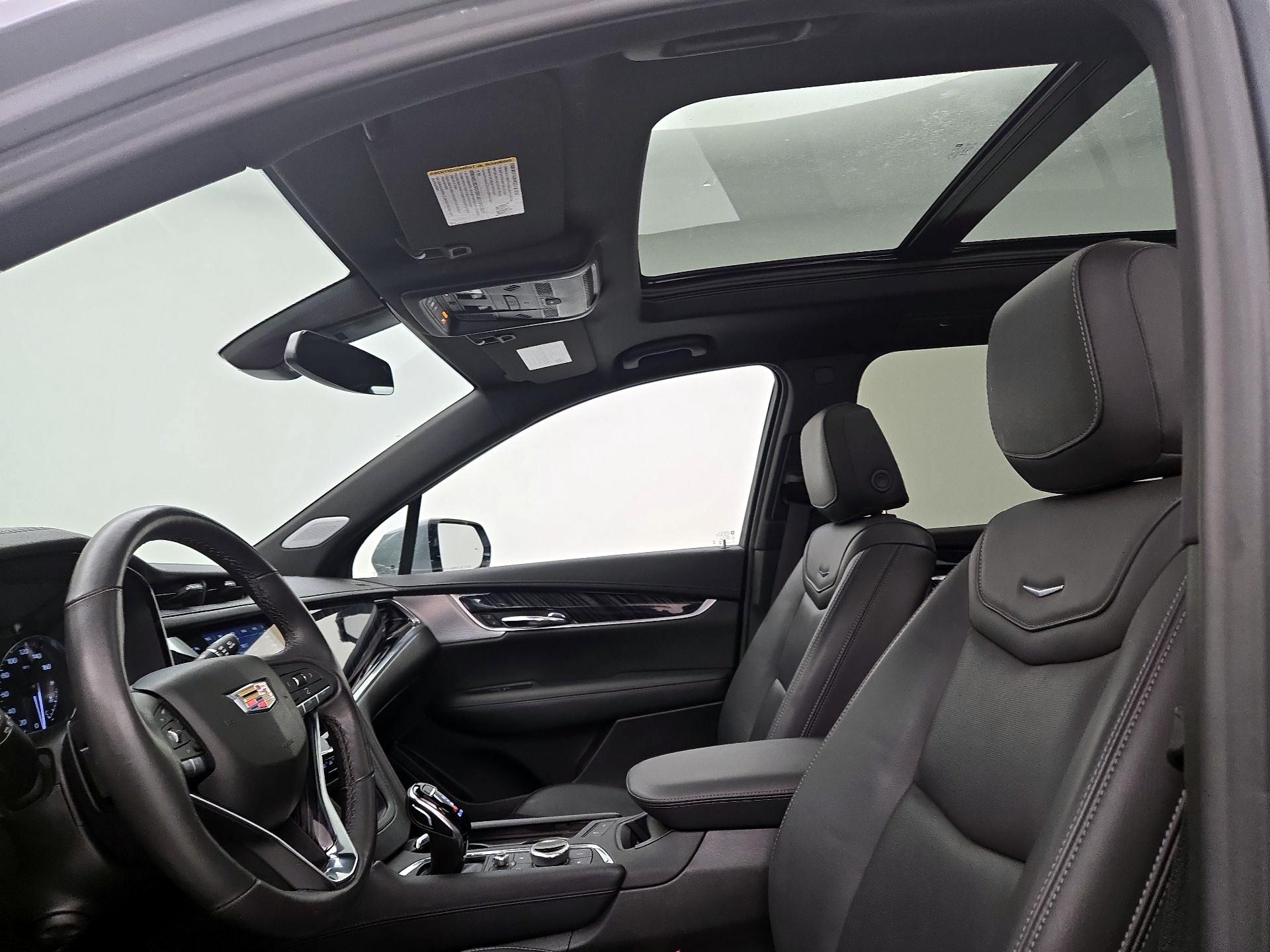 Thumbnail: 2025 Cadillac XT6 - 20