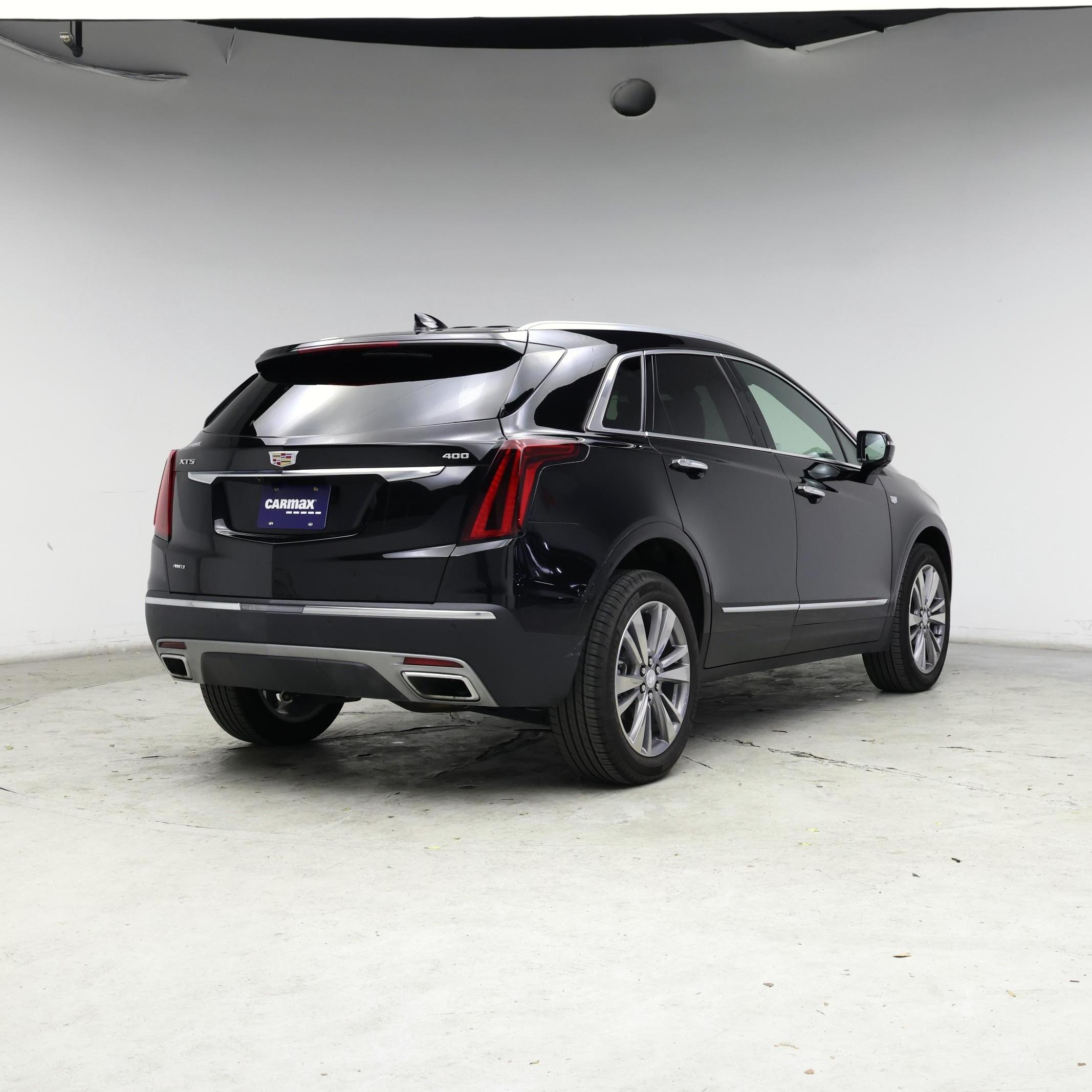 Thumbnail: 2025 Cadillac XT5 - 8