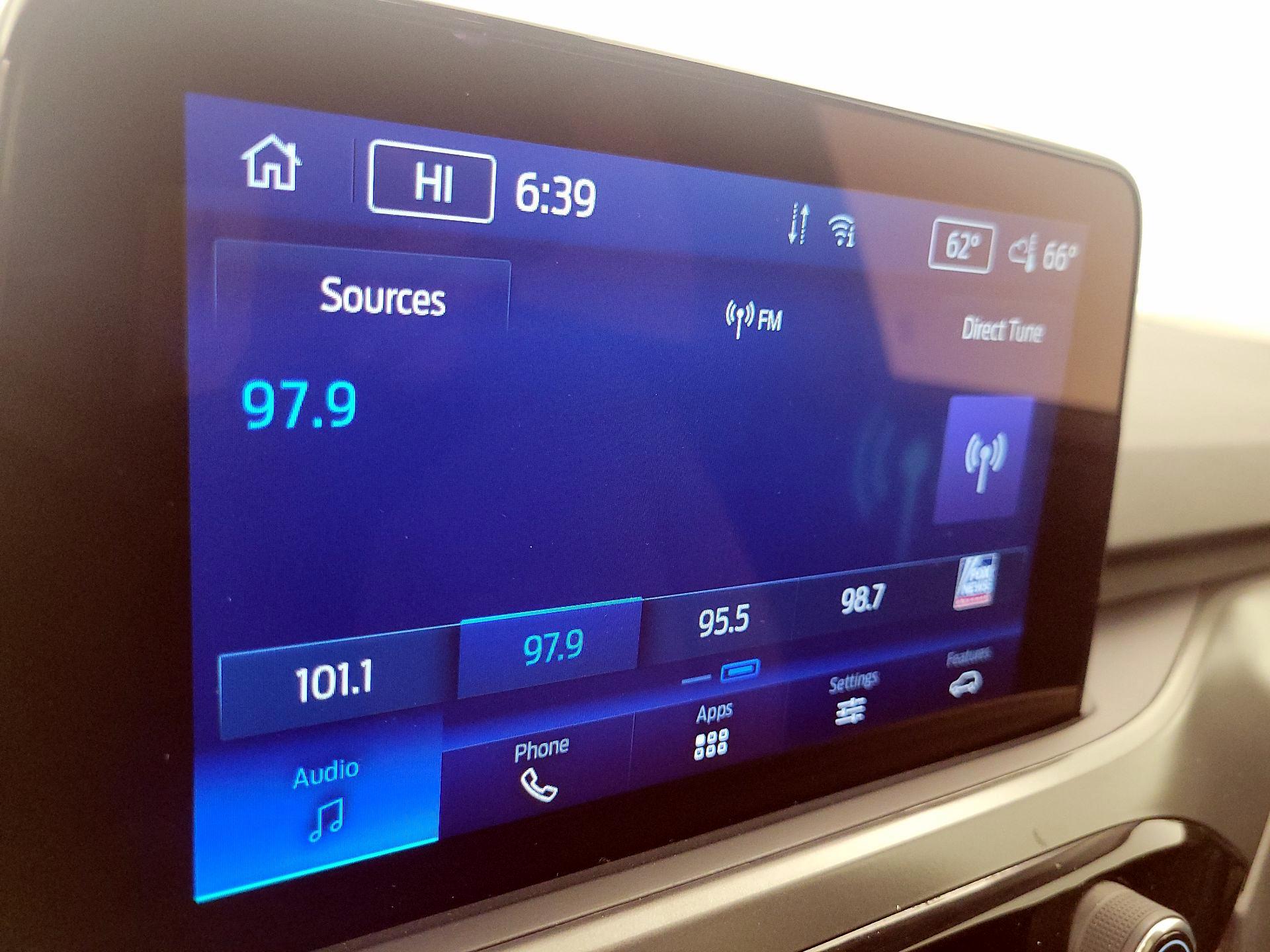 Thumbnail: 2023 Ford Escape - 15