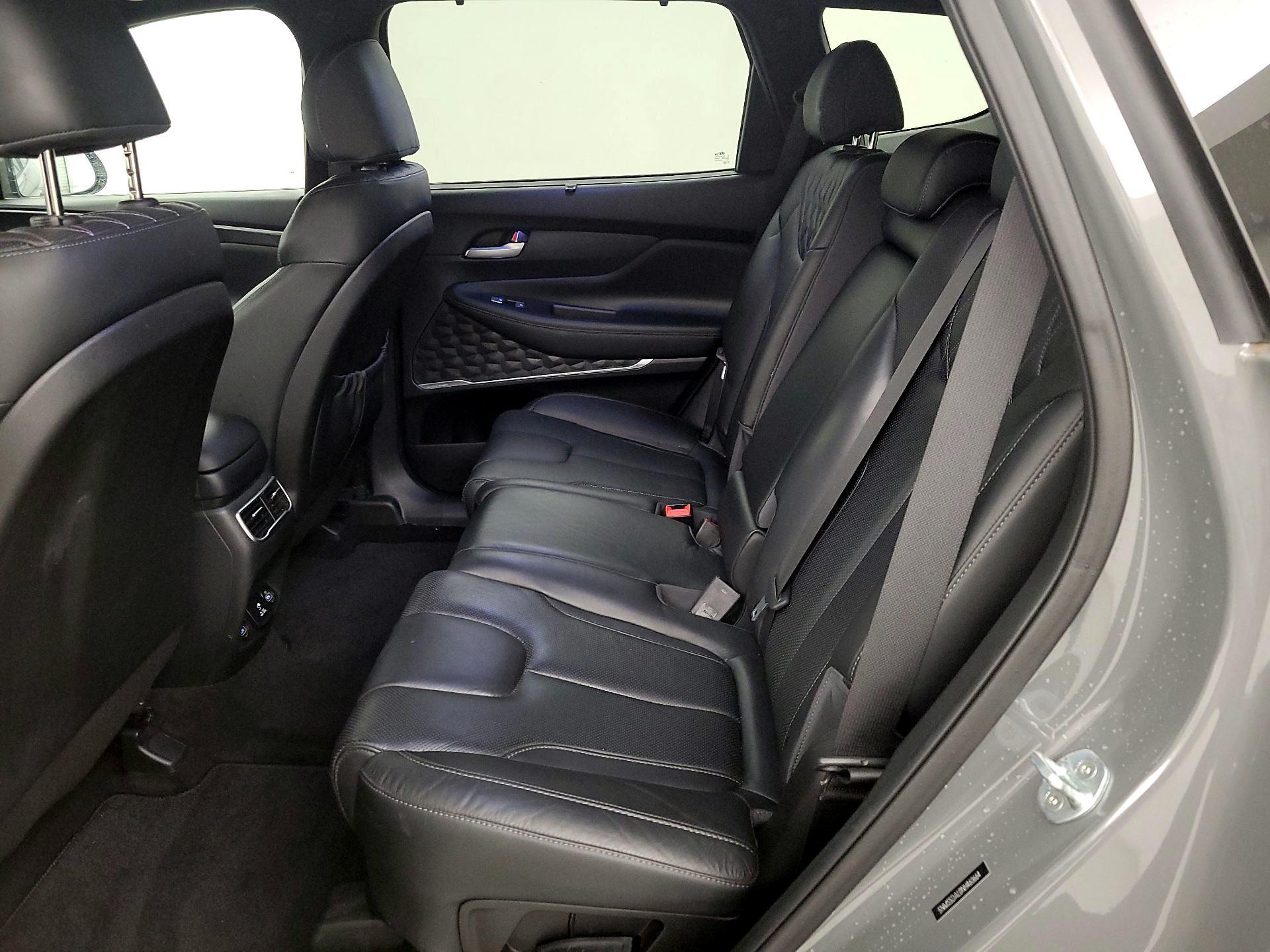 Thumbnail: 2022 Hyundai Santa Fe - 20