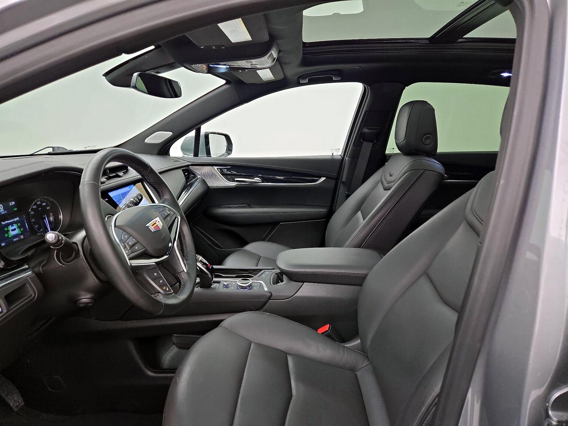 Thumbnail: 2025 Cadillac XT5 - 20