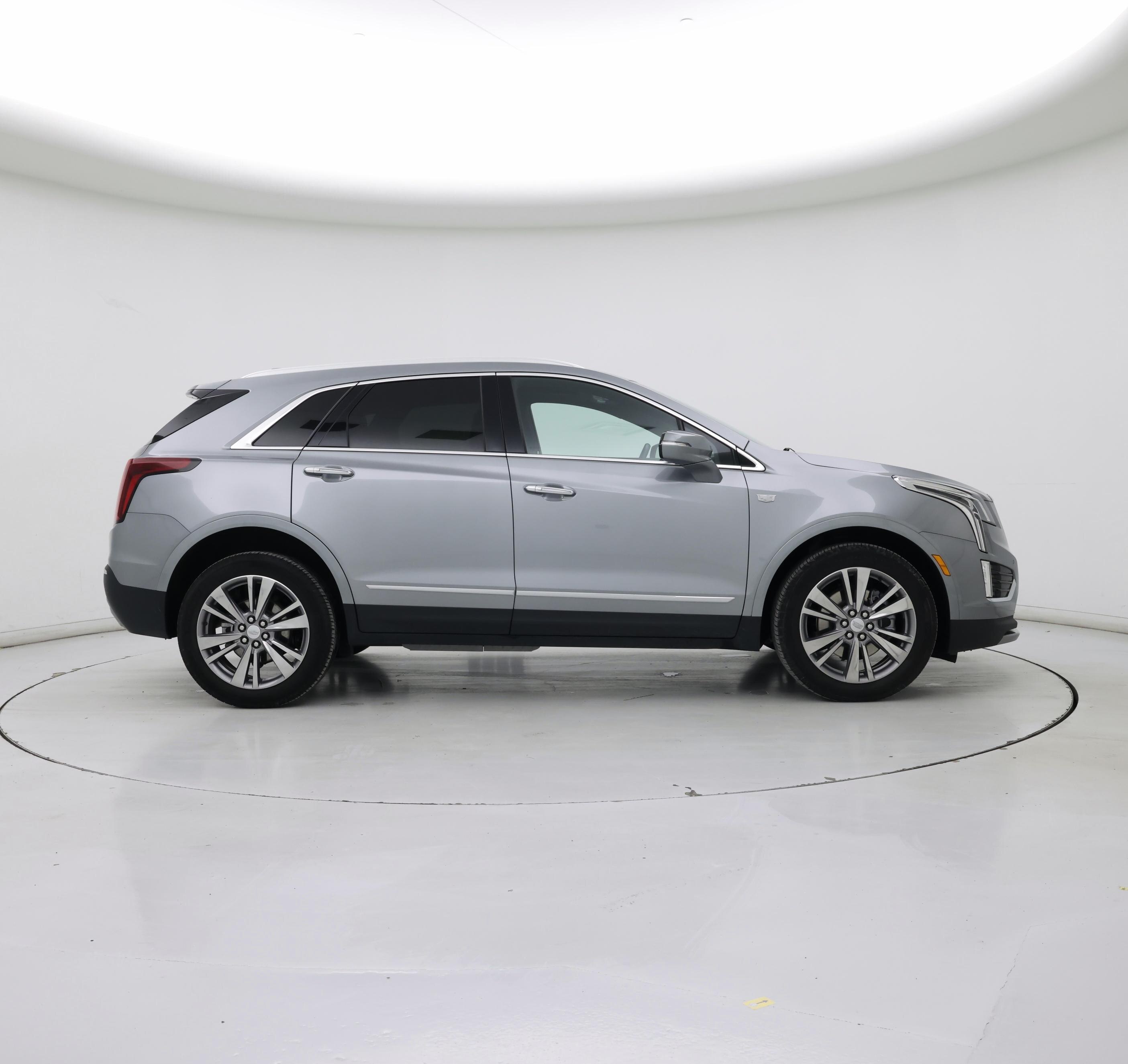 Thumbnail: 2025 Cadillac XT5 - 7