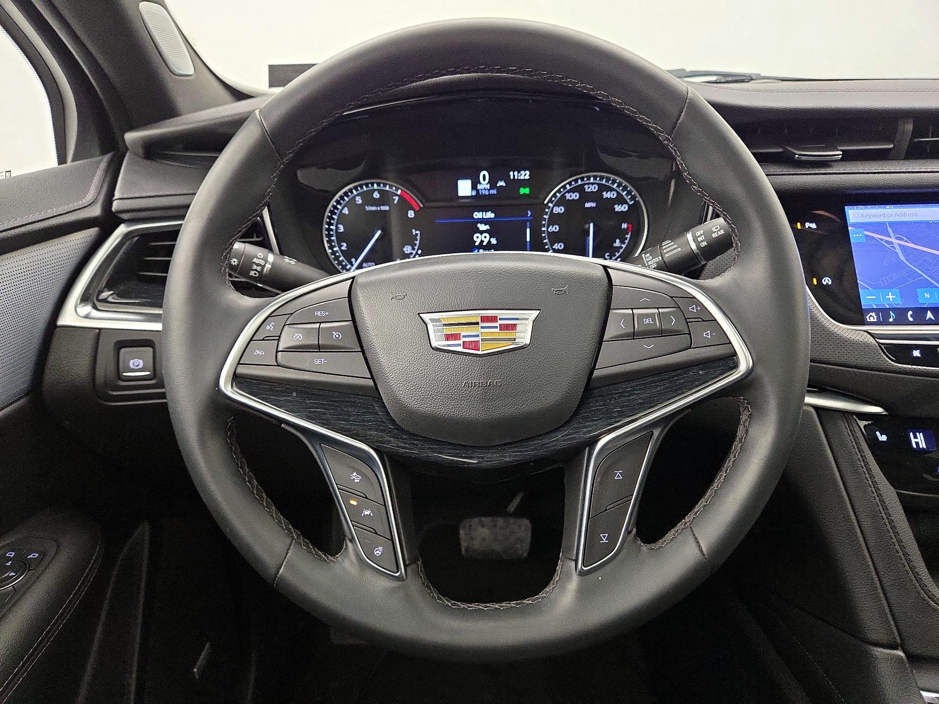 Thumbnail: 2025 Cadillac XT5 - 10