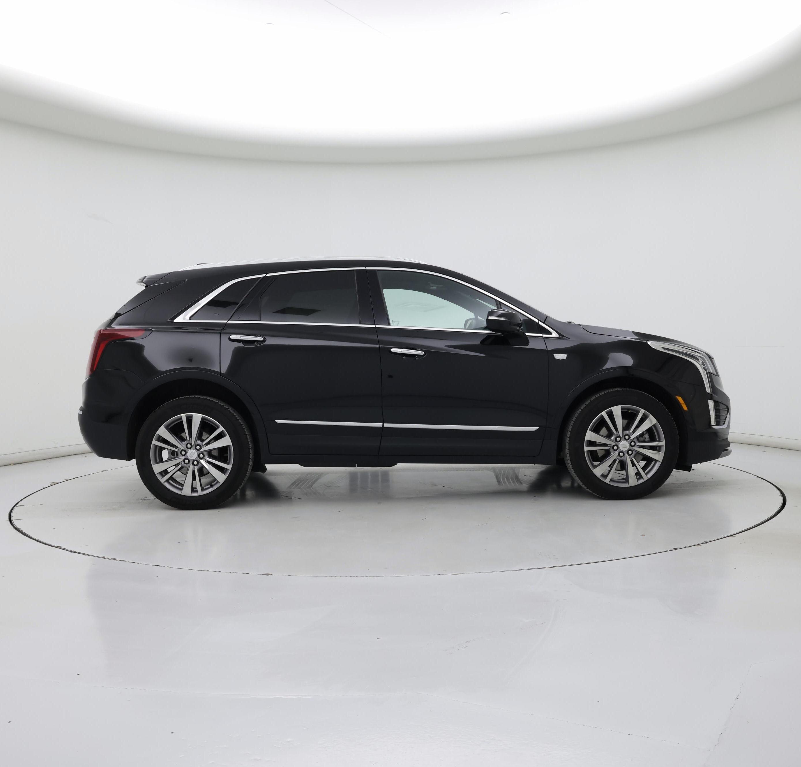 Thumbnail: 2025 Cadillac XT5 - 7
