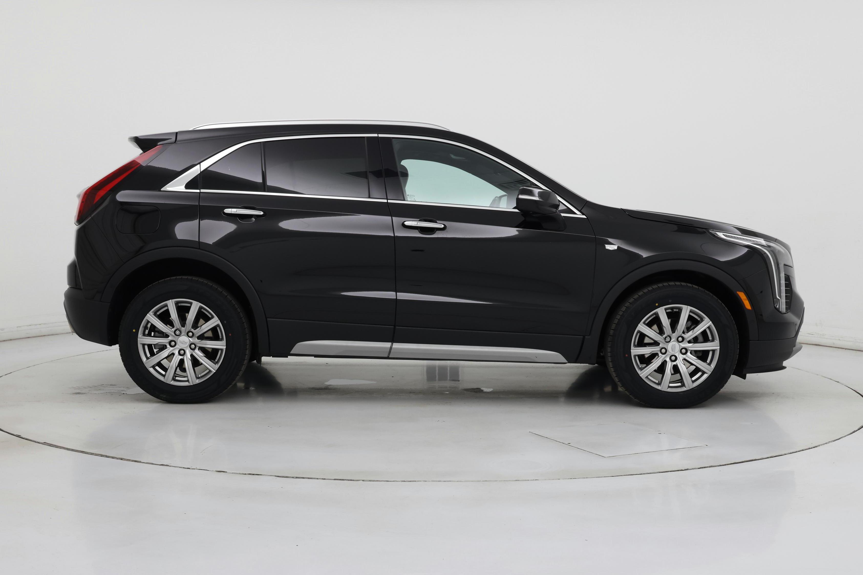 Thumbnail: 2023 Cadillac XT4 - 7