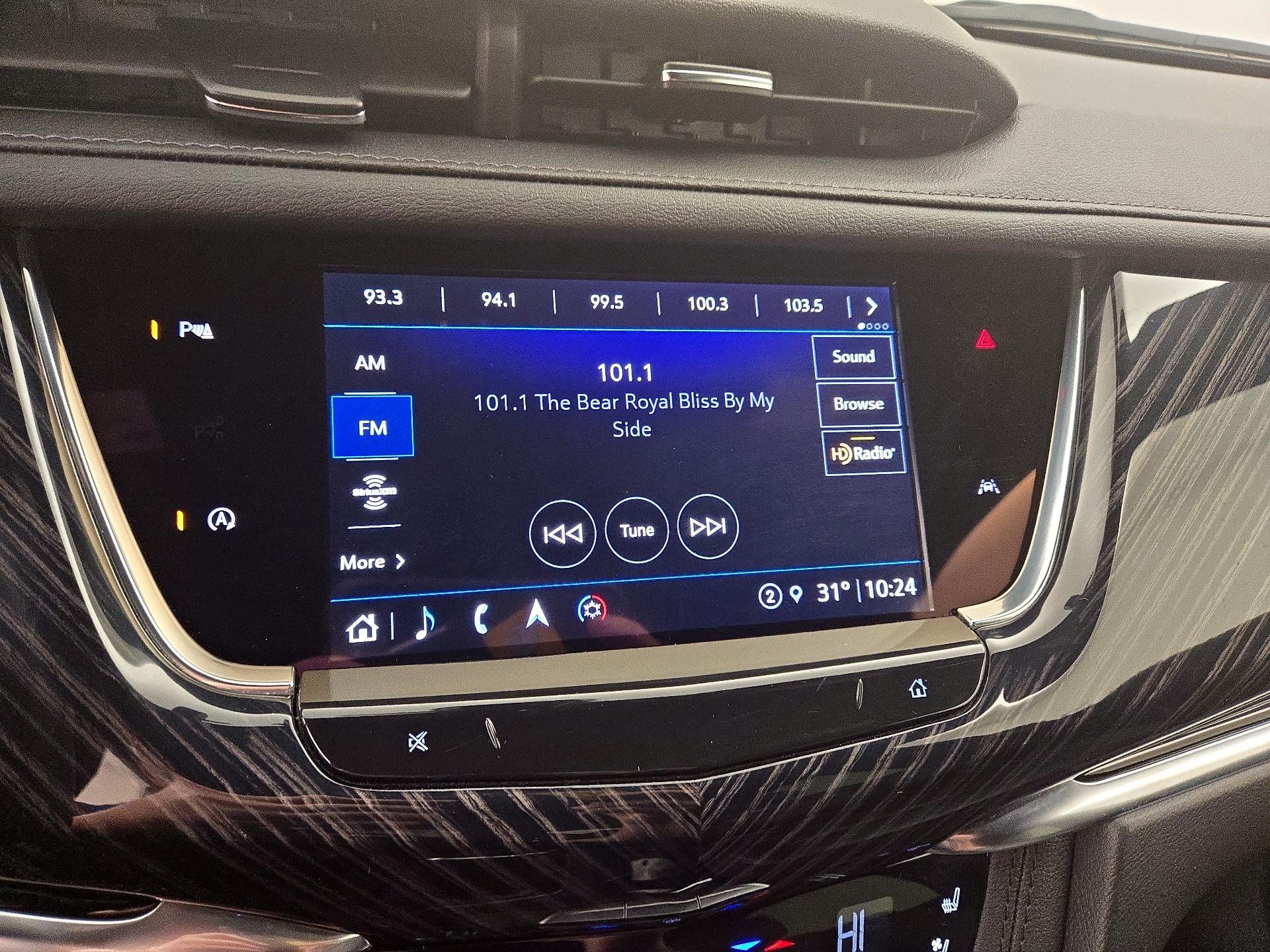 Thumbnail: 2025 Cadillac XT6 - 16