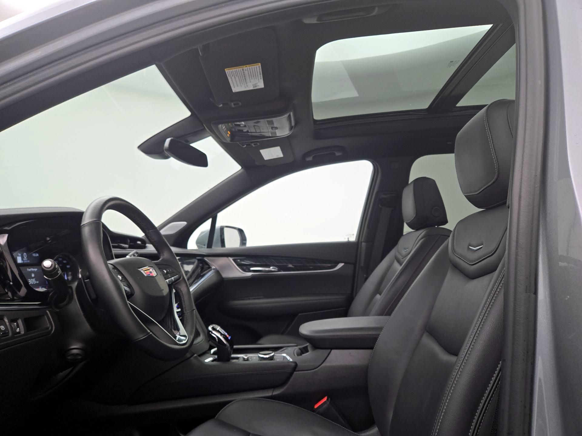 Thumbnail: 2025 Cadillac XT6 - 20