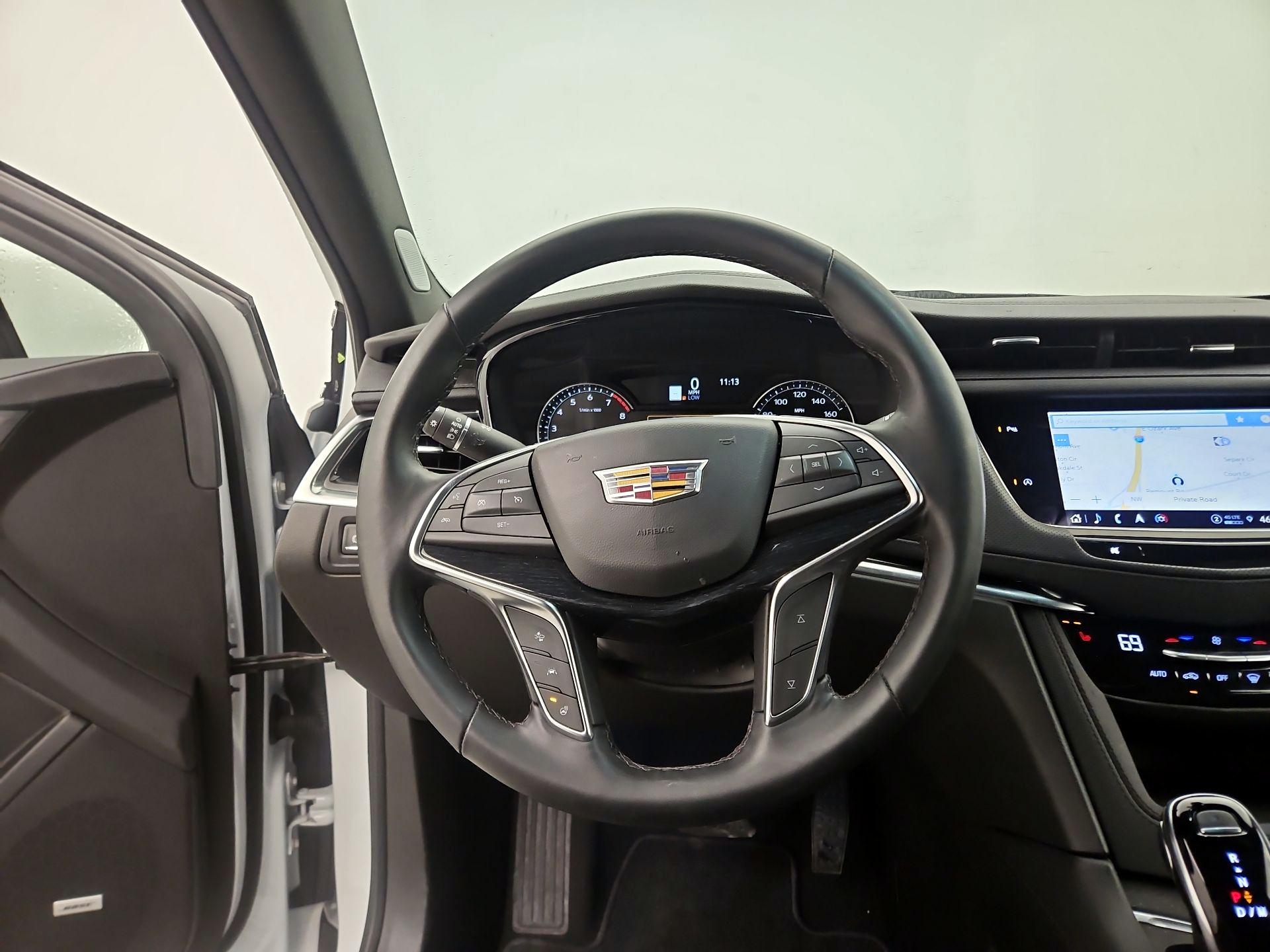 Thumbnail: 2025 Cadillac XT5 - 10