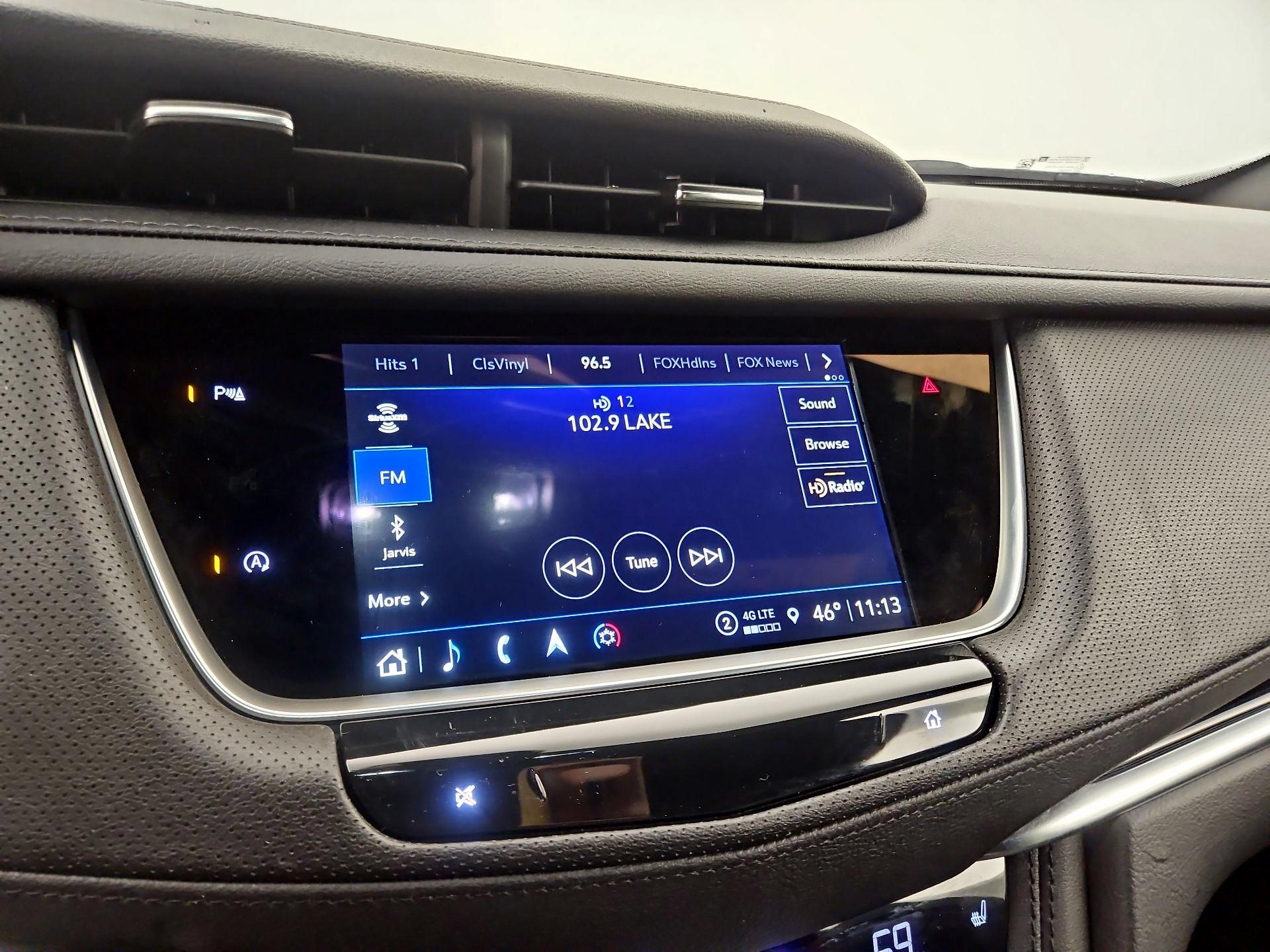 Thumbnail: 2025 Cadillac XT5 - 16